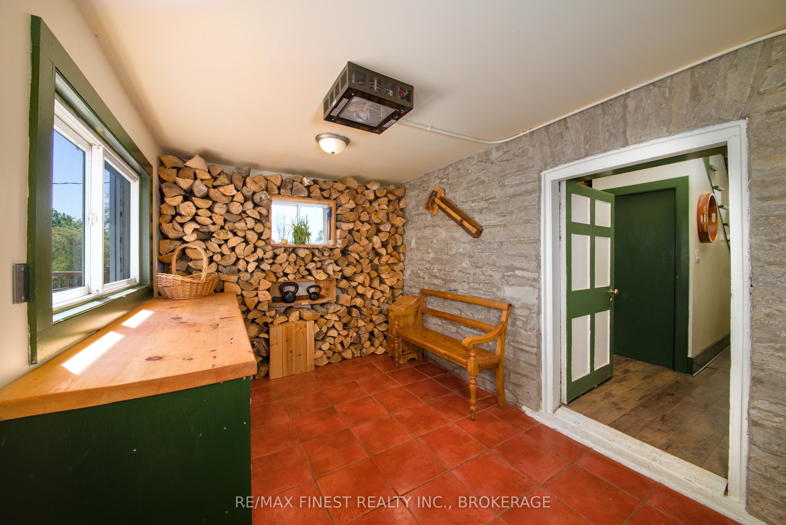 190 Wilmer Road Property Photo 5