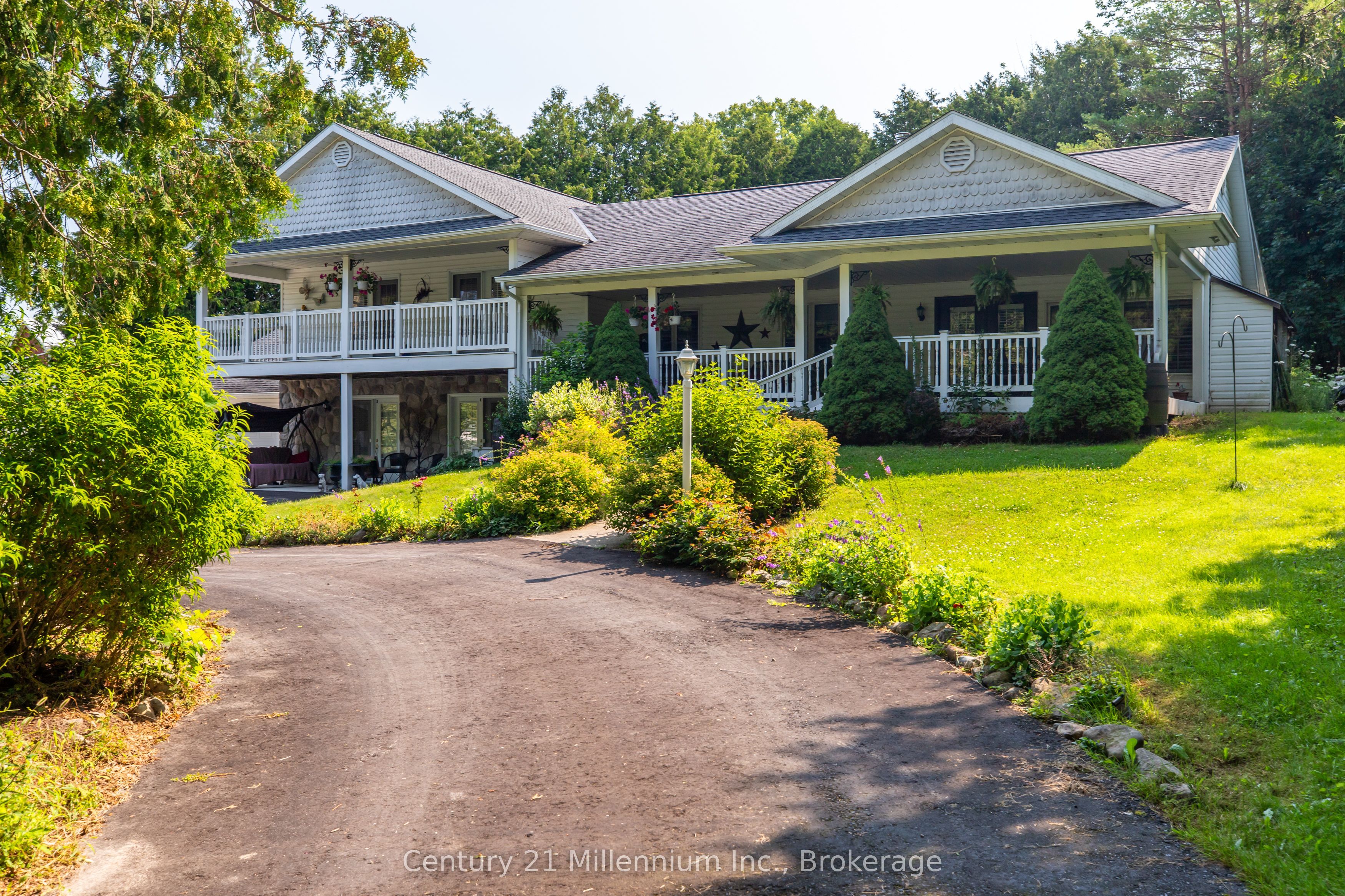 36826 Dungannon Road Property Photo 3