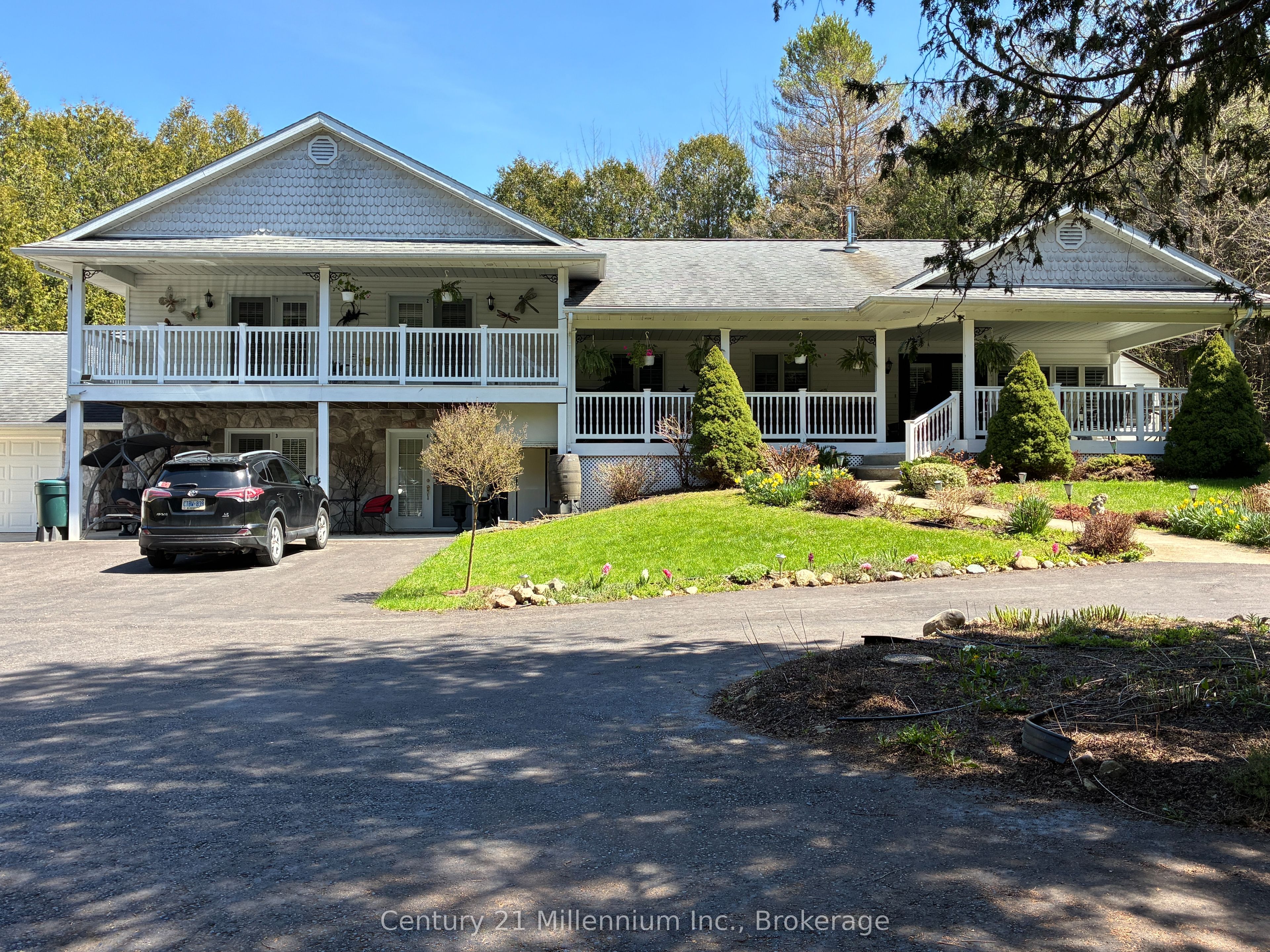 36826 Dungannon Road Property Photo 5