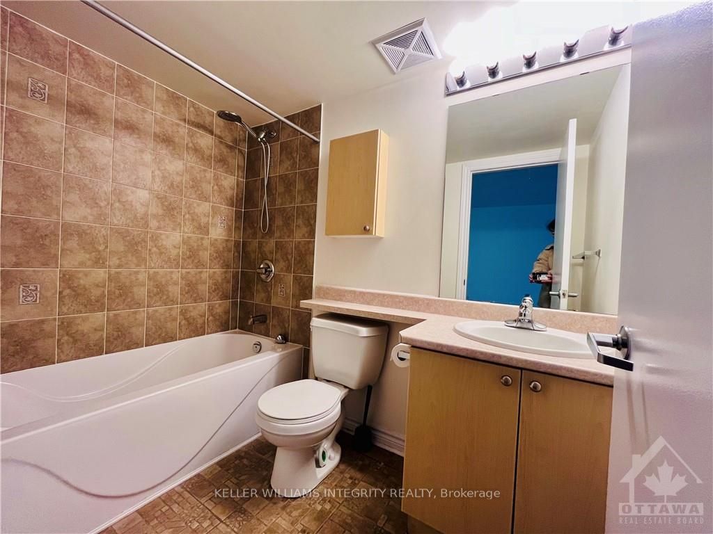 200 Rideau Street 607 Property Photo 7