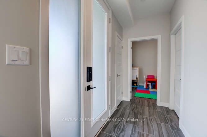 970 Battery Park Property Photo 5
