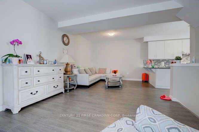 970 Battery Park Property Photo 11