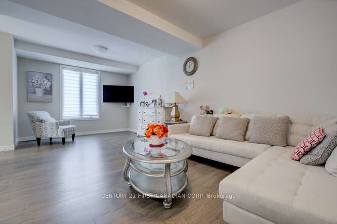 970 Battery Park Property Photo 13