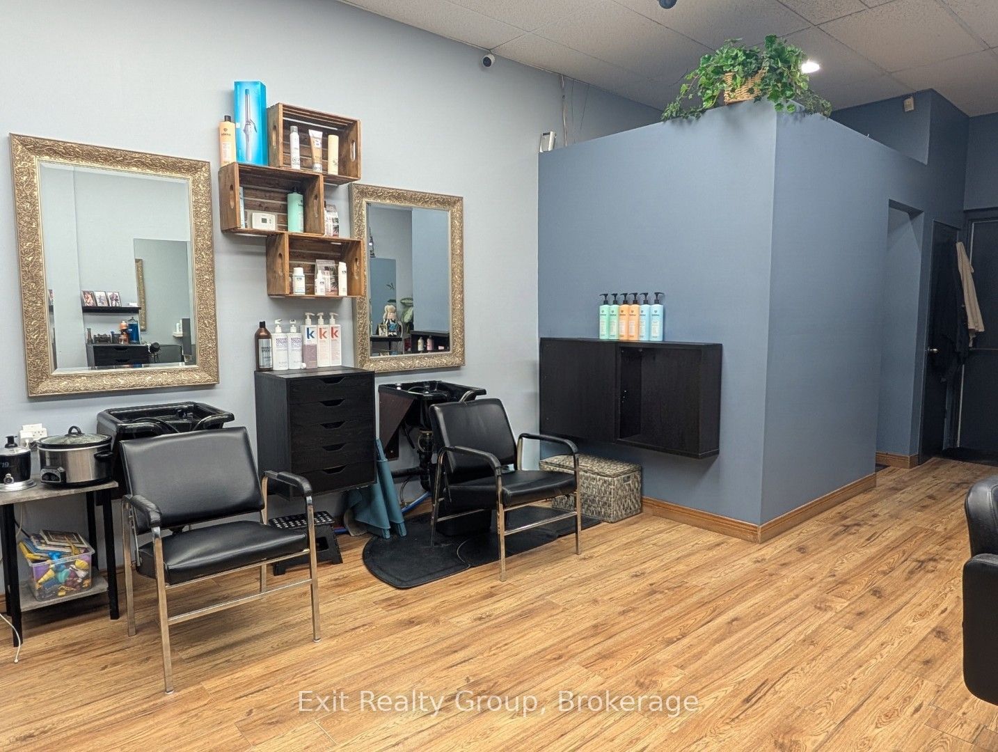 266 Dundas Street E Property Photo 9