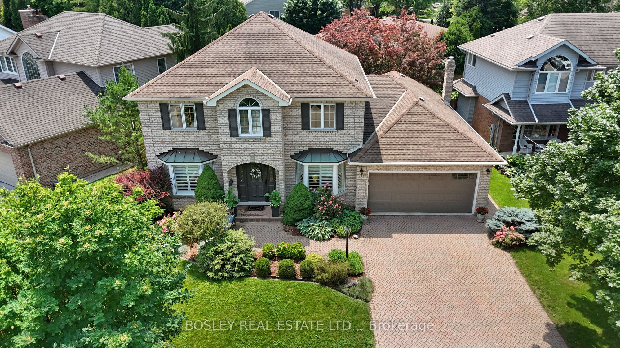 28 Arbour Glen Drive Property Photo 2