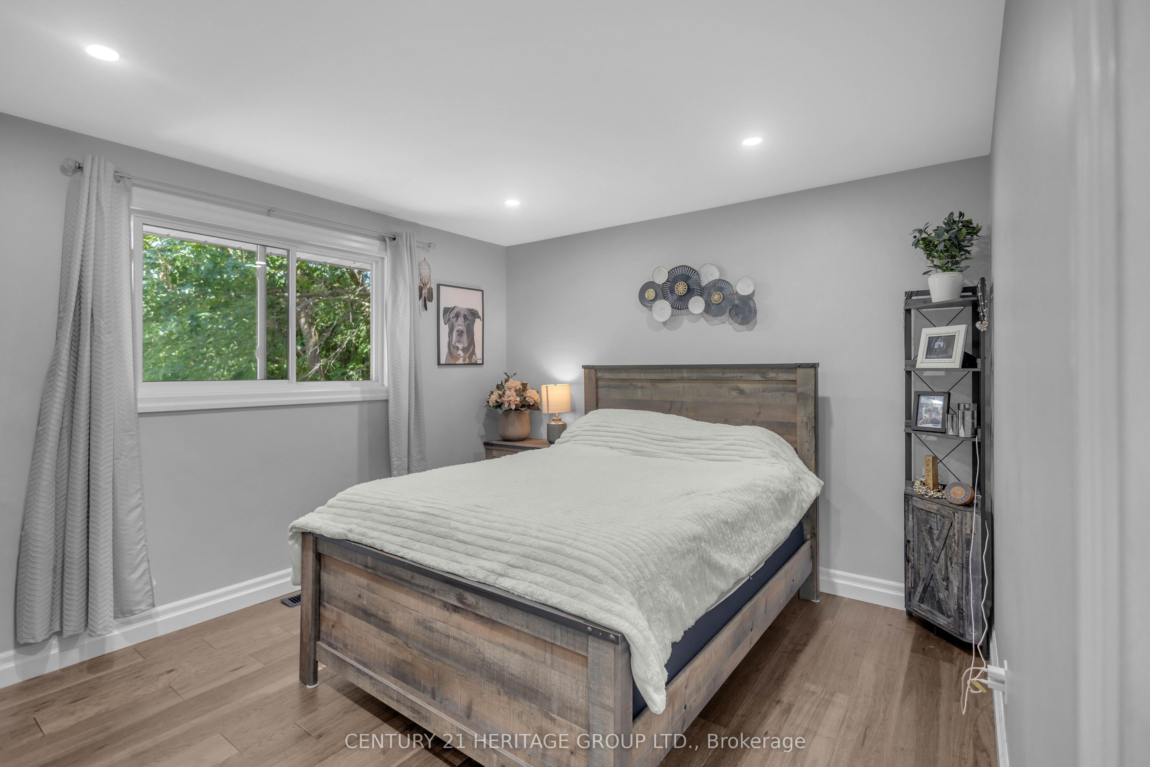 30 Ridgeway Avenue Property Photo 18