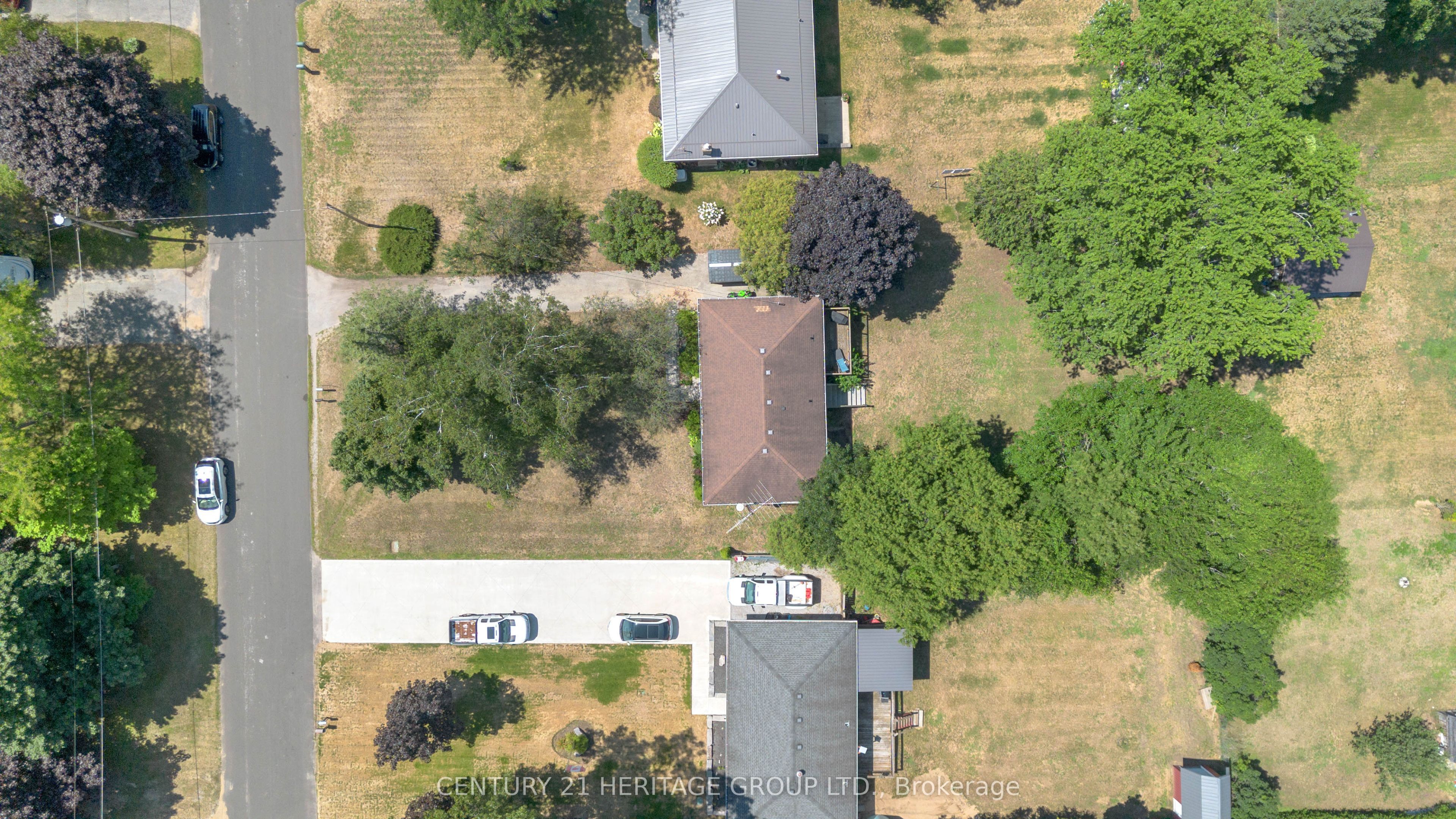 30 Ridgeway Avenue Property Photo 44
