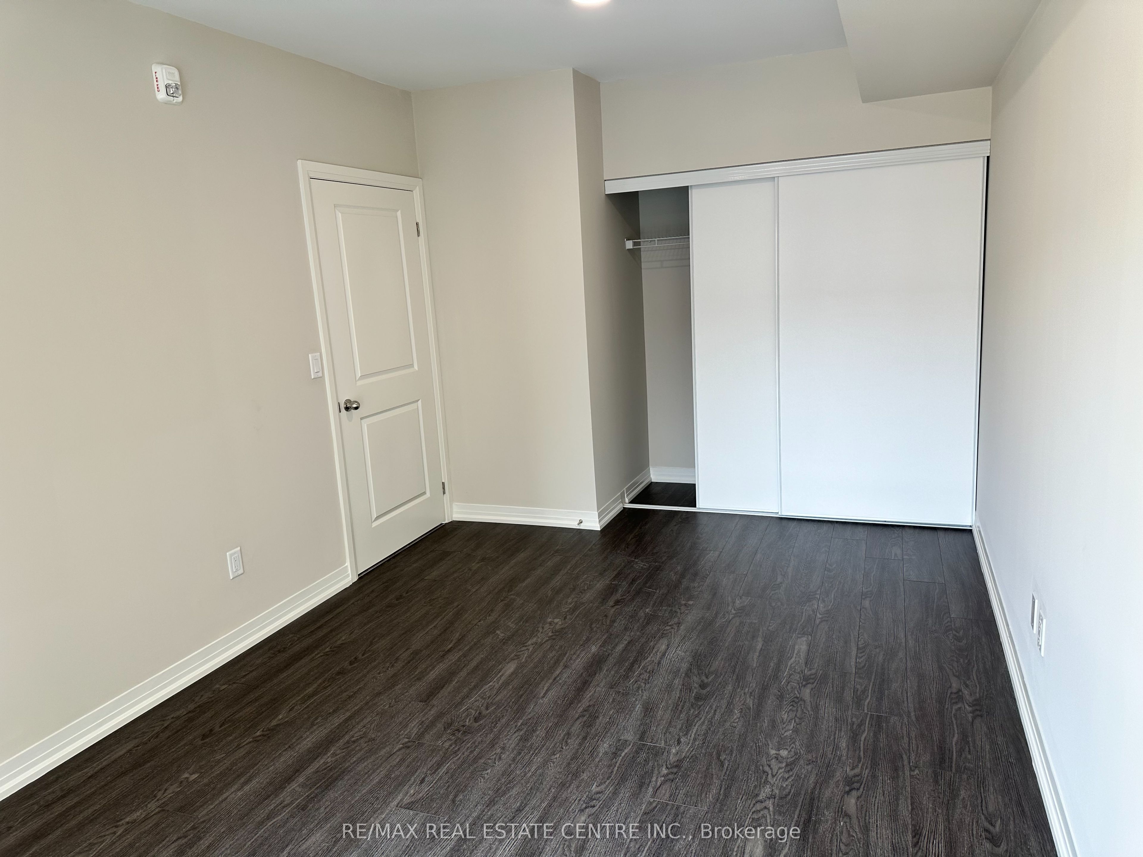 50 Herrick Avenue 243 Property Photo 14