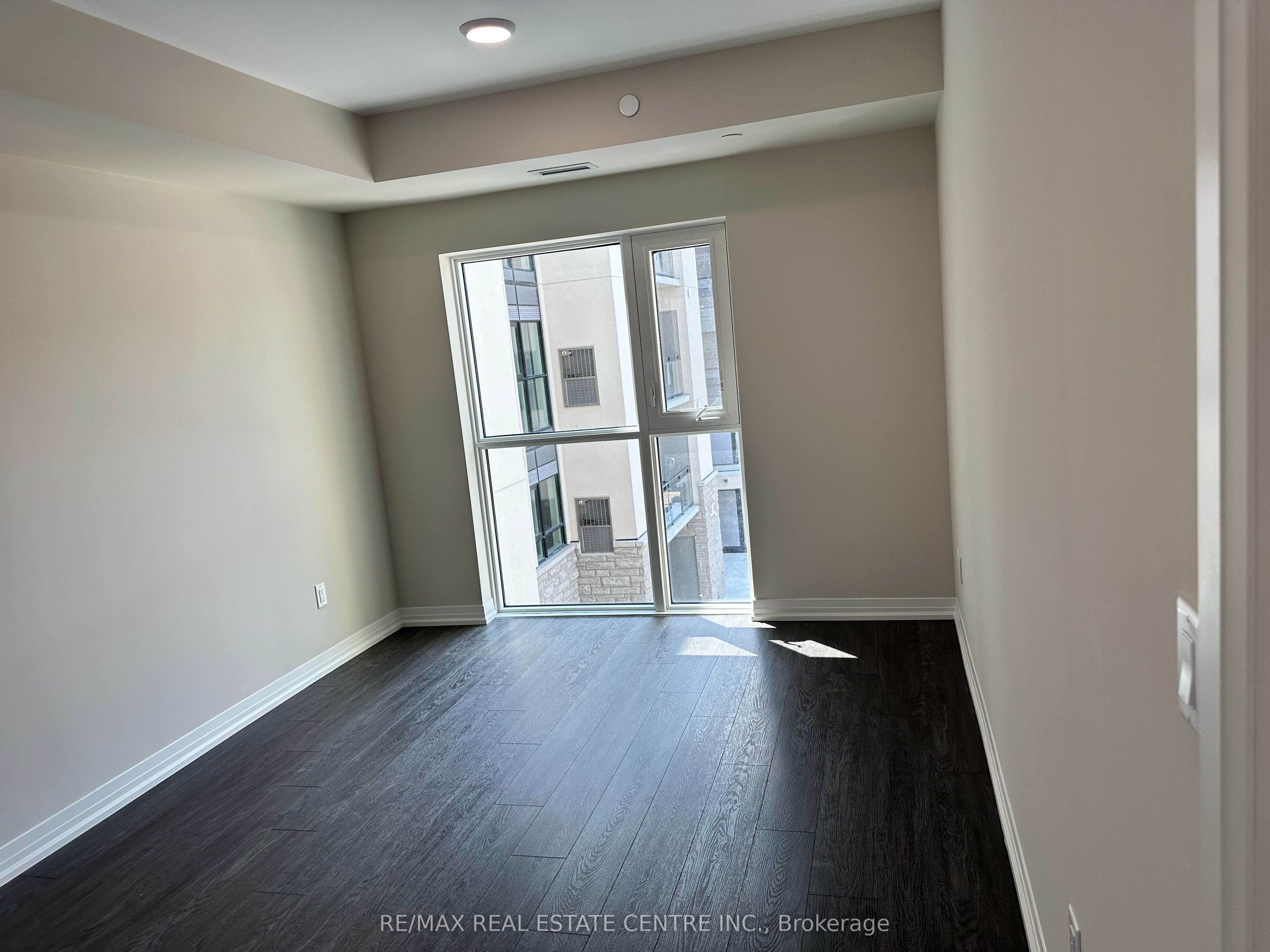 50 Herrick Avenue 243 Property Photo 15