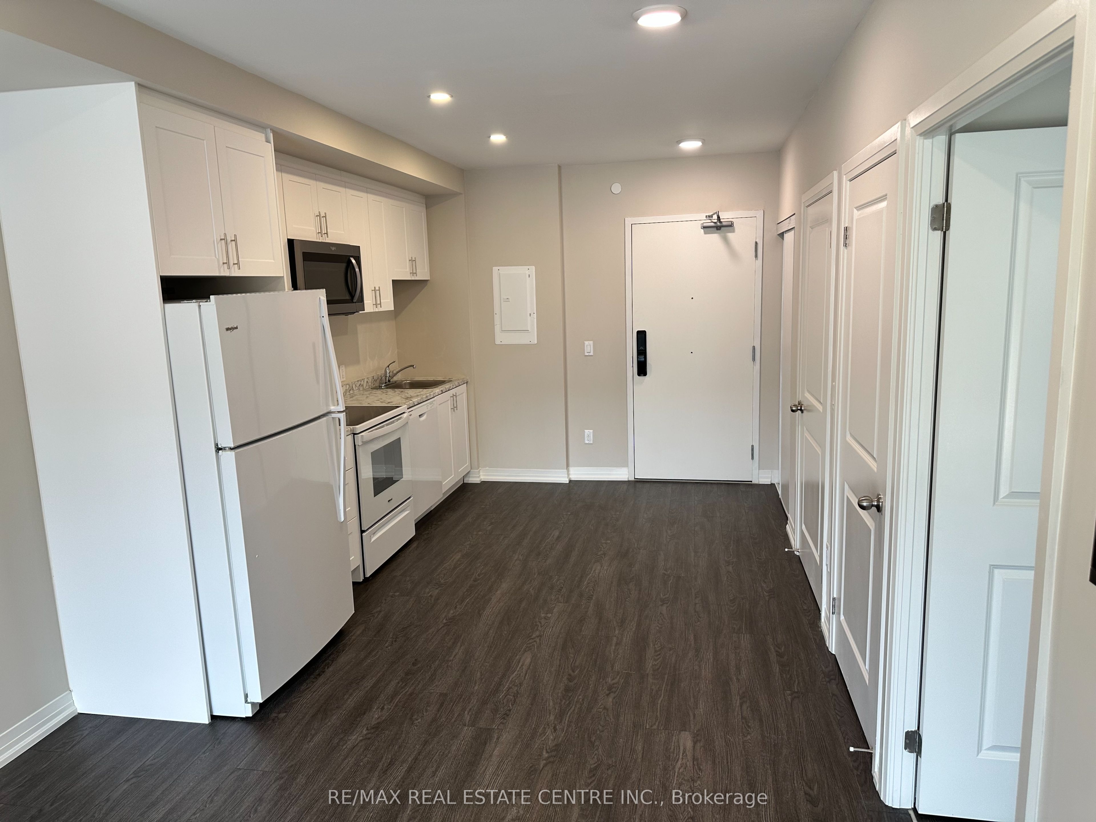 50 Herrick Avenue 243 Property Photo 24