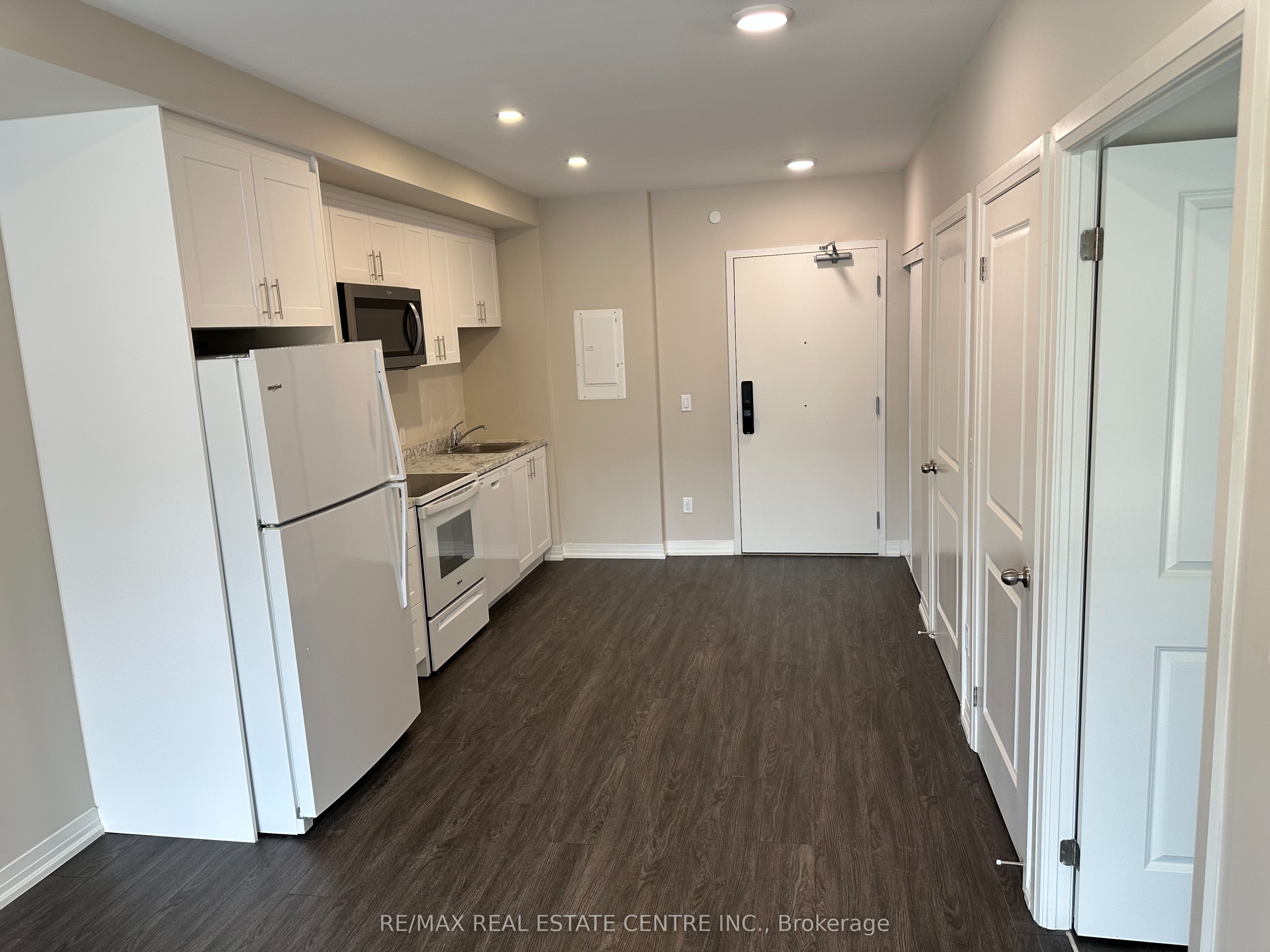 50 Herrick Avenue 243 Property Photo 25