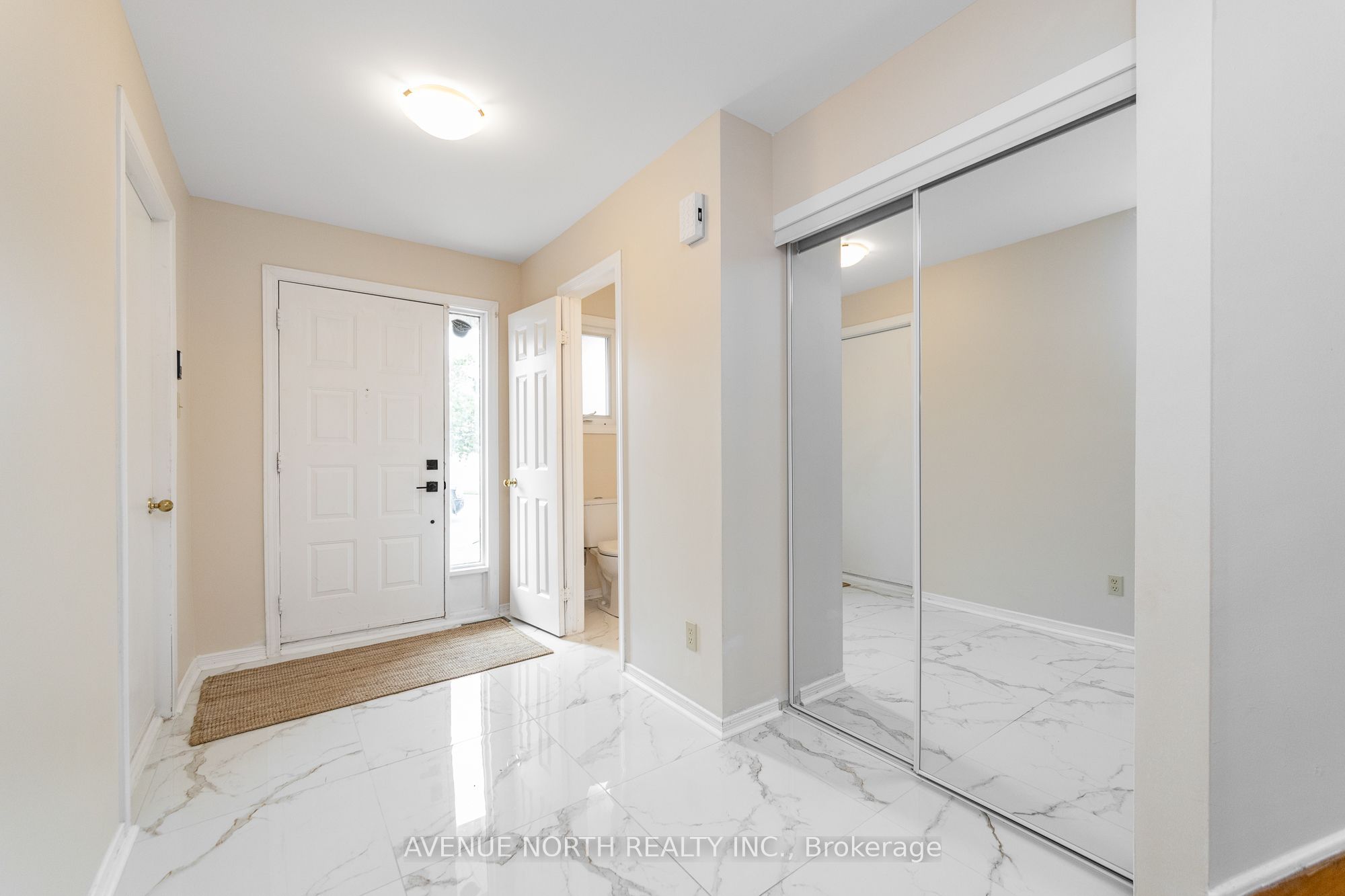 861 Karsh Drive Property Photo 2