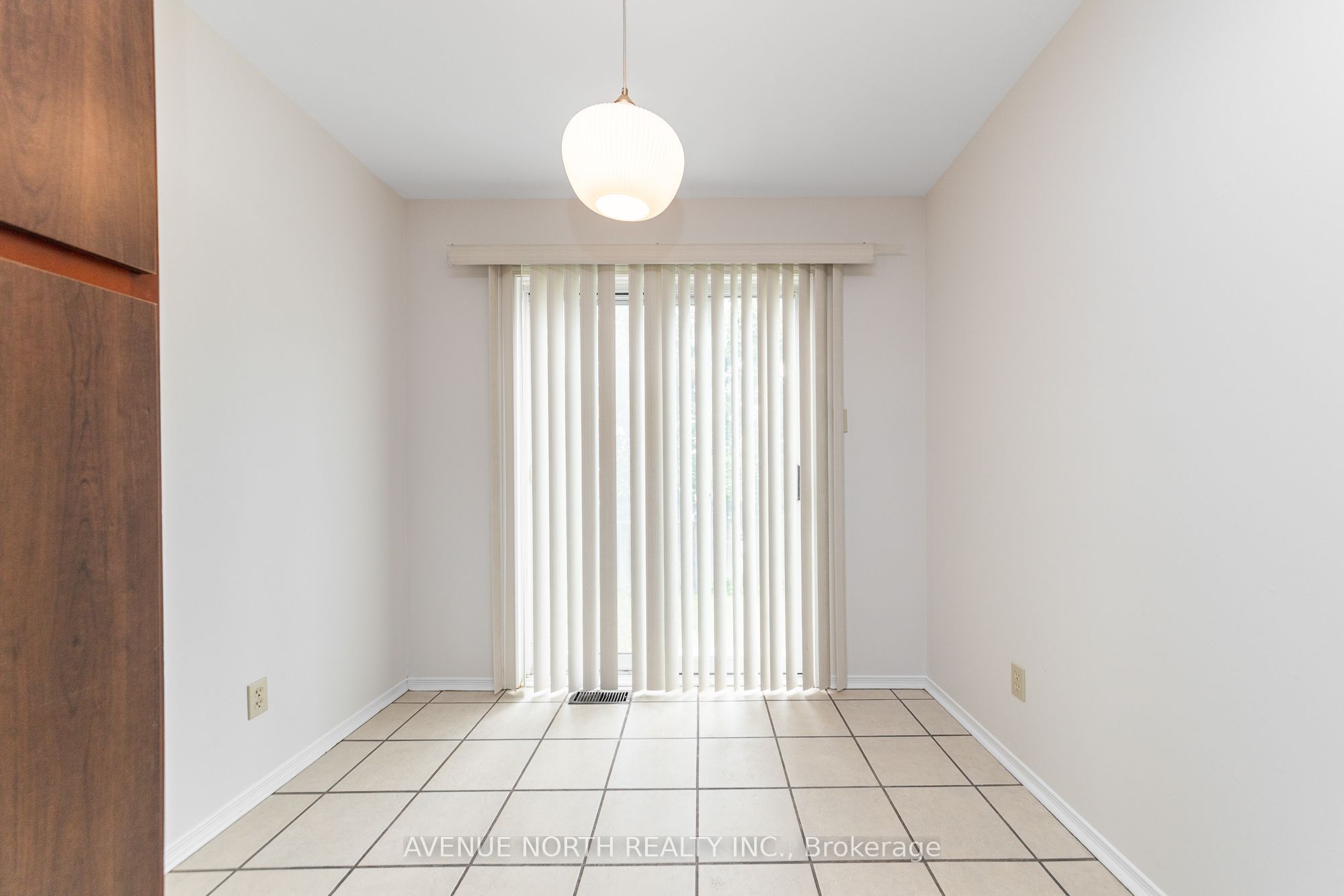861 Karsh Drive Property Photo 13