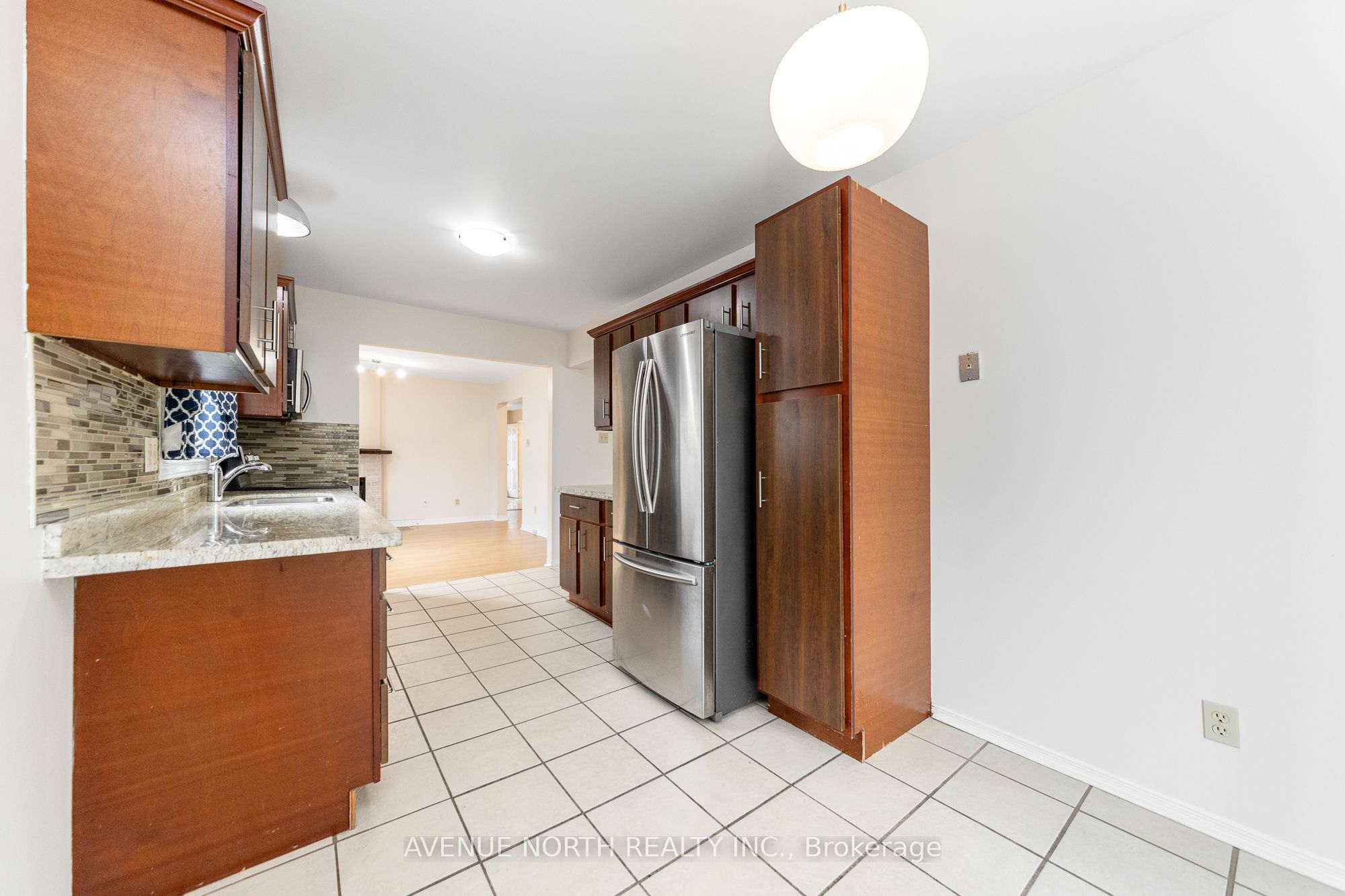 861 Karsh Drive Property Photo 14