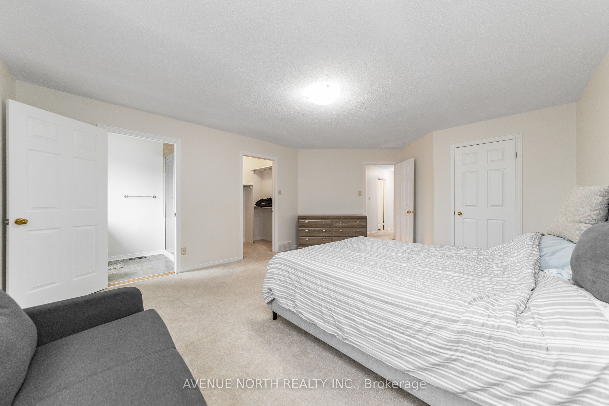 861 Karsh Drive Property Photo 24
