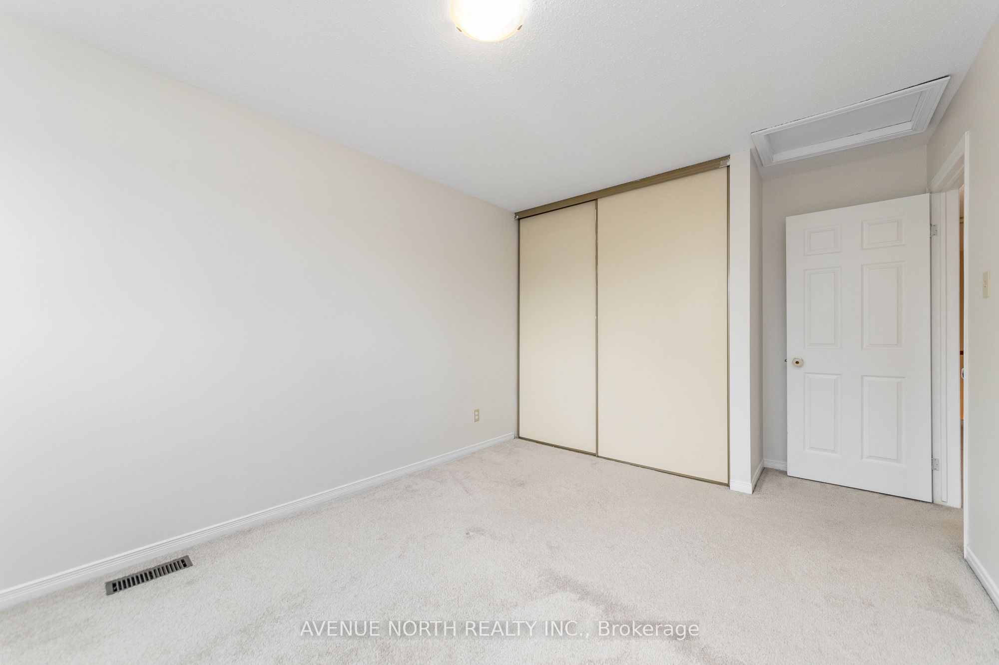 861 Karsh Drive Property Photo 30