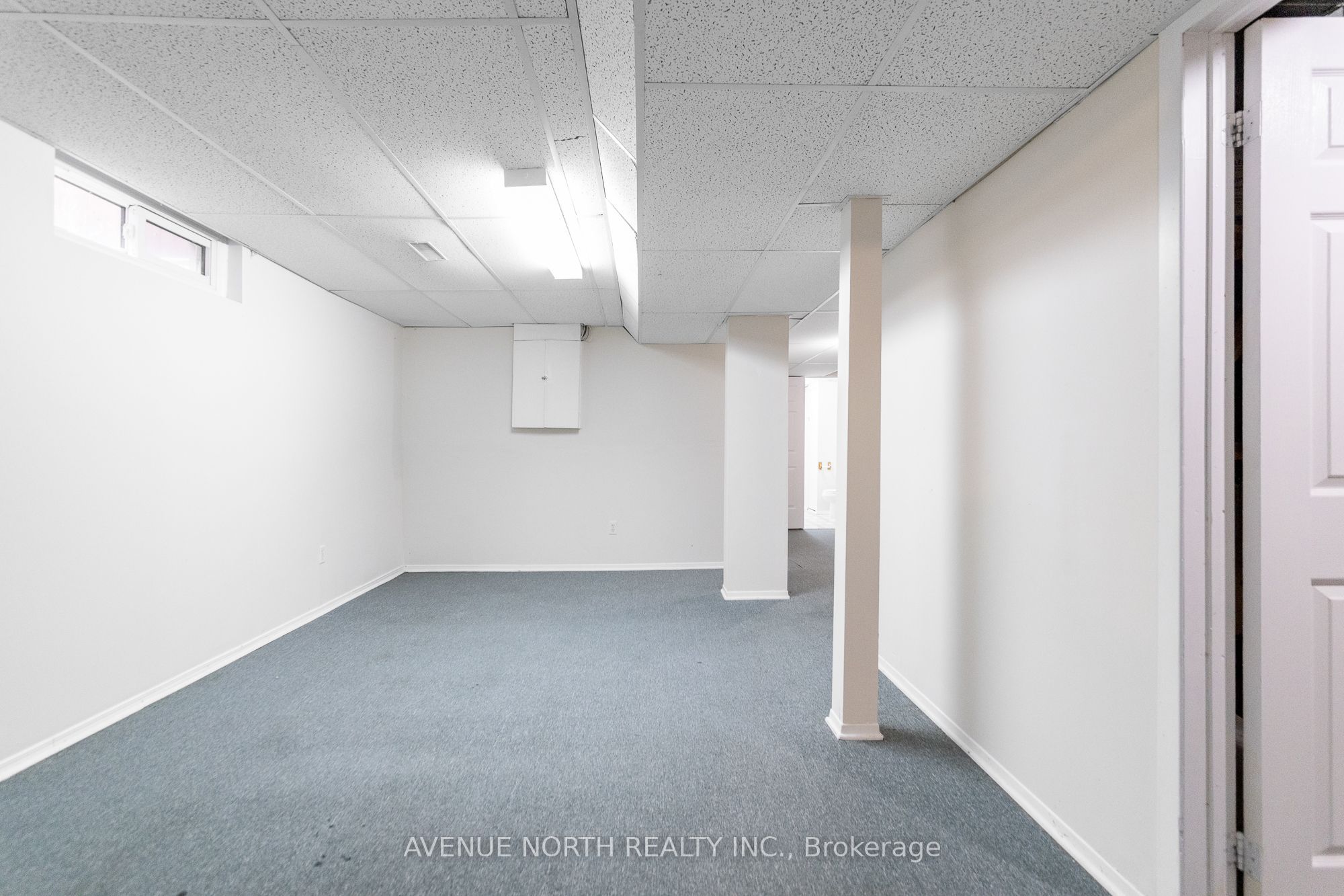861 Karsh Drive Property Photo 41