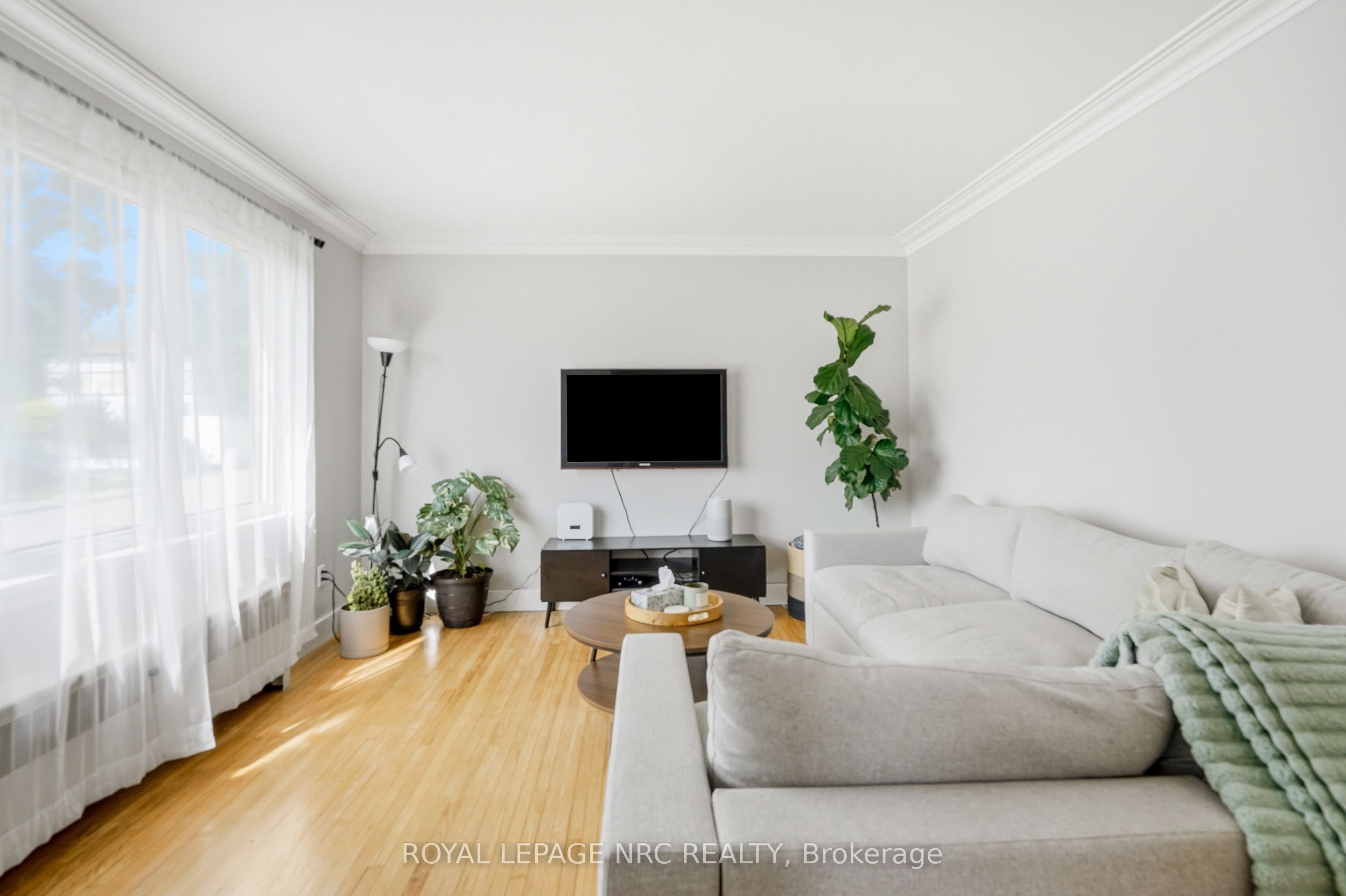 4939 Hamilton Street Property Photo 6