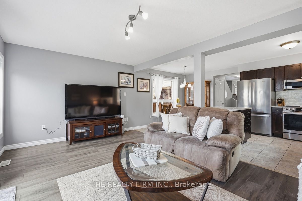 1830 Couldridge Way Property Photo 6