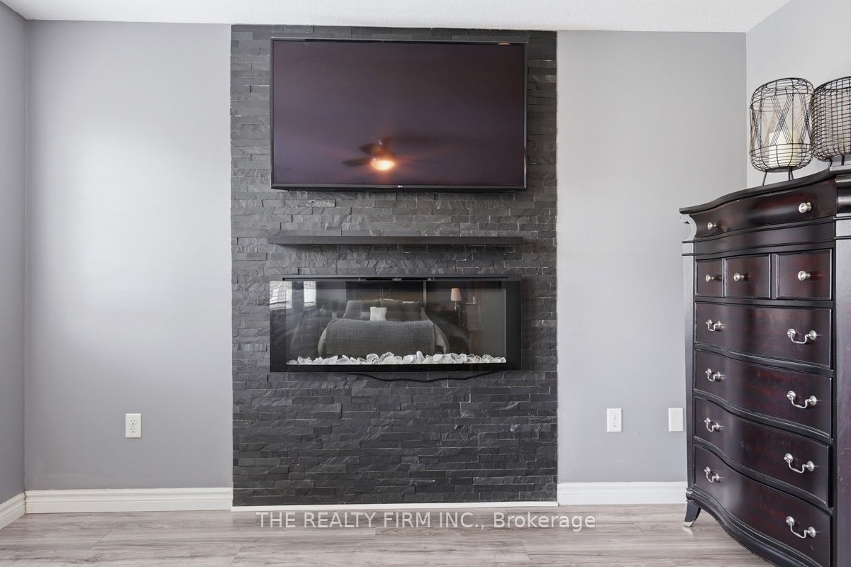 1830 Couldridge Way Property Photo 18