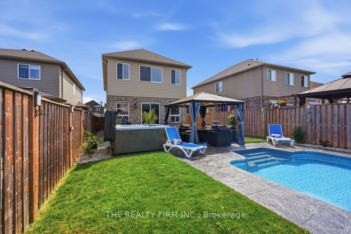 1830 Couldridge Way Property Photo 38