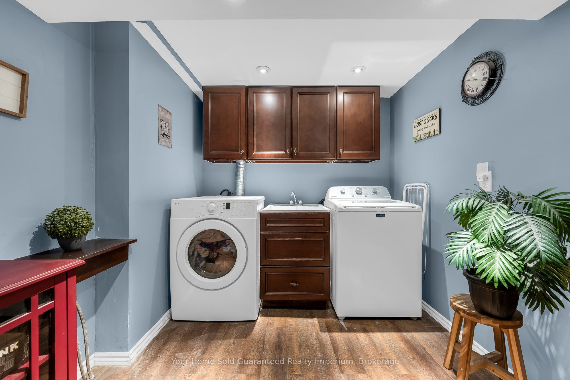6 Beacon Avenue Property Photo 22