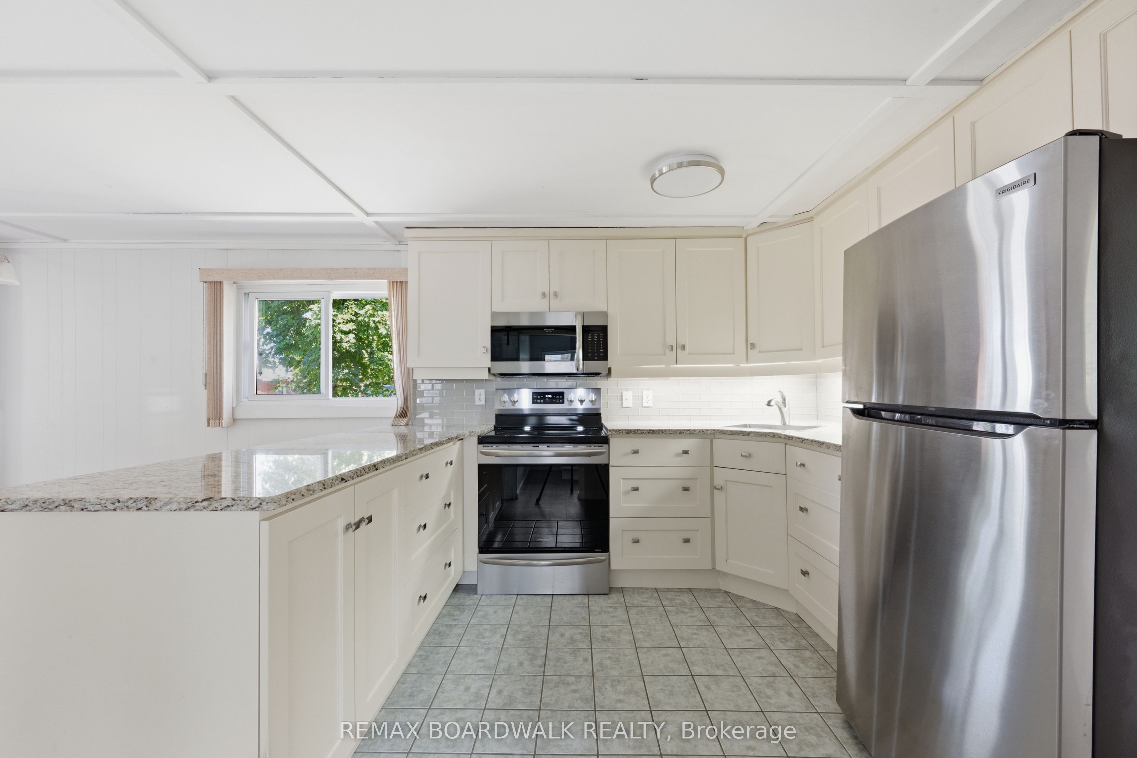 264 Birch Avenue Property Photo 12