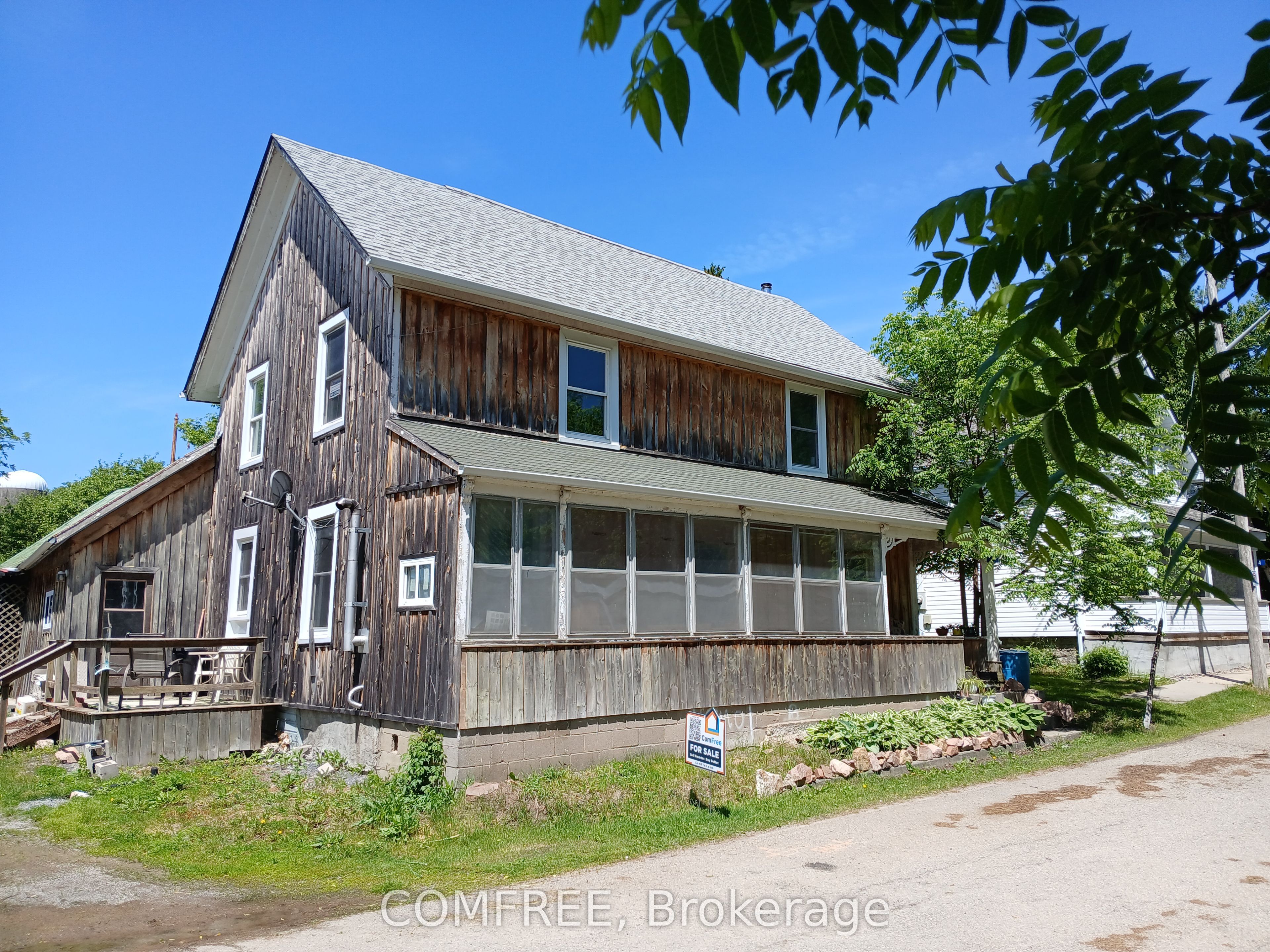 2 Miller Street Property Photo 1