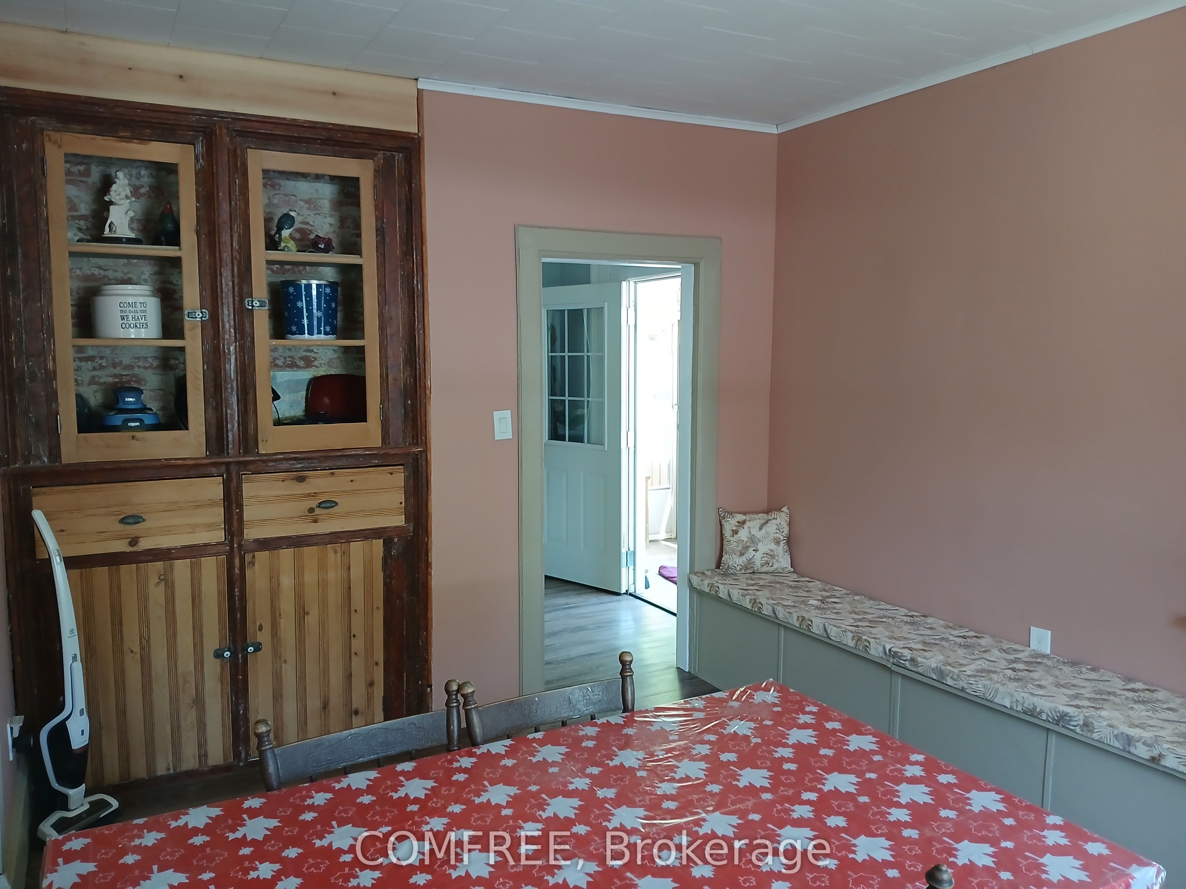 2 Miller Street Property Photo 6
