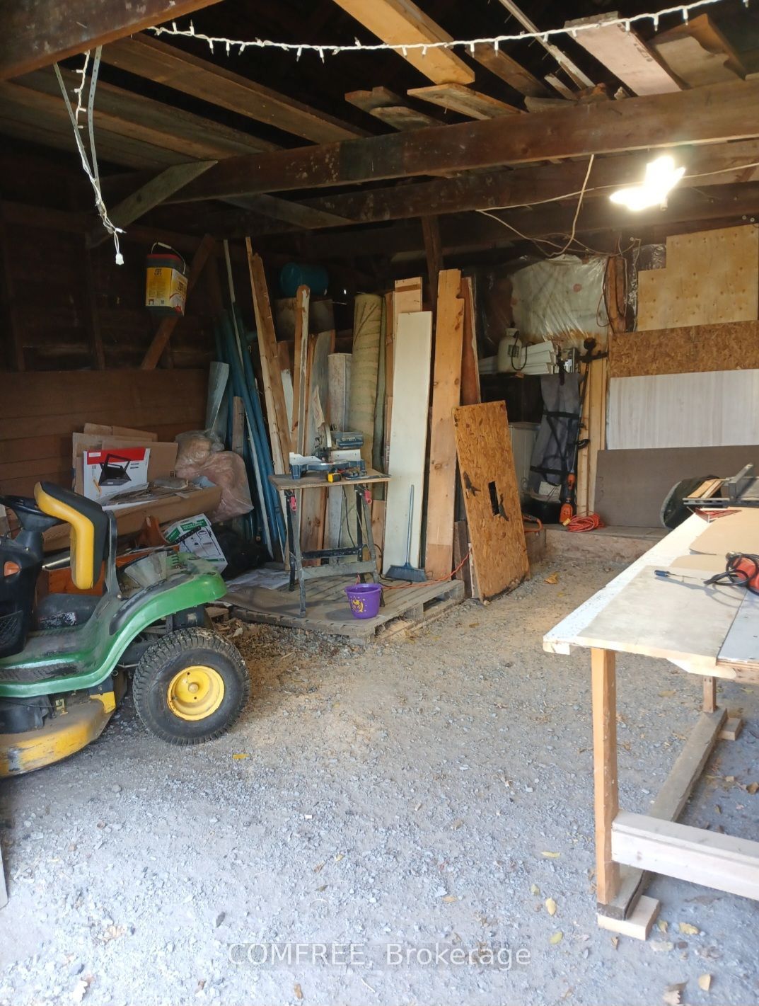 2 Miller Street Property Photo 29
