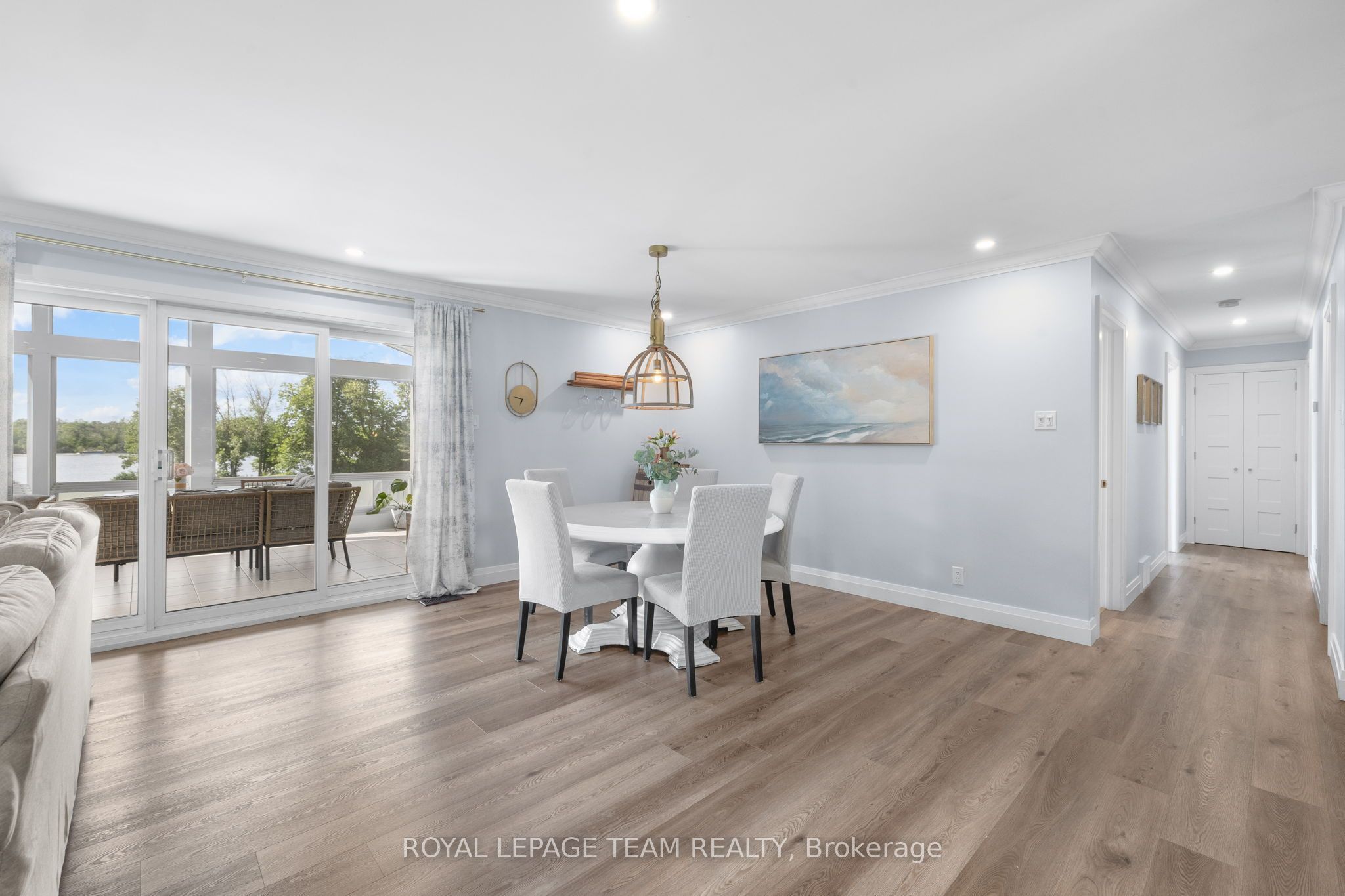 1683 River Road Property Photo 18