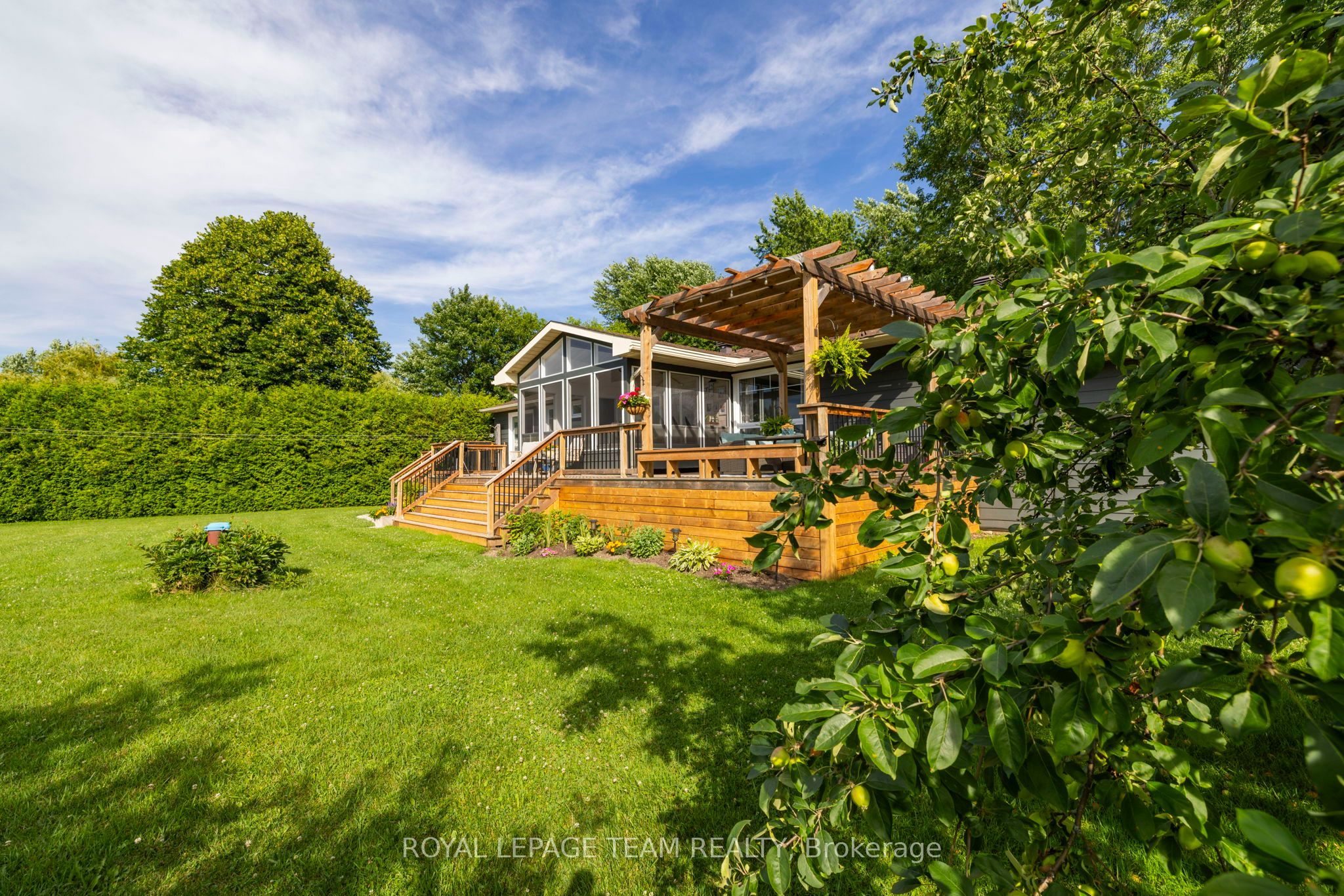 1683 River Road Property Photo 36