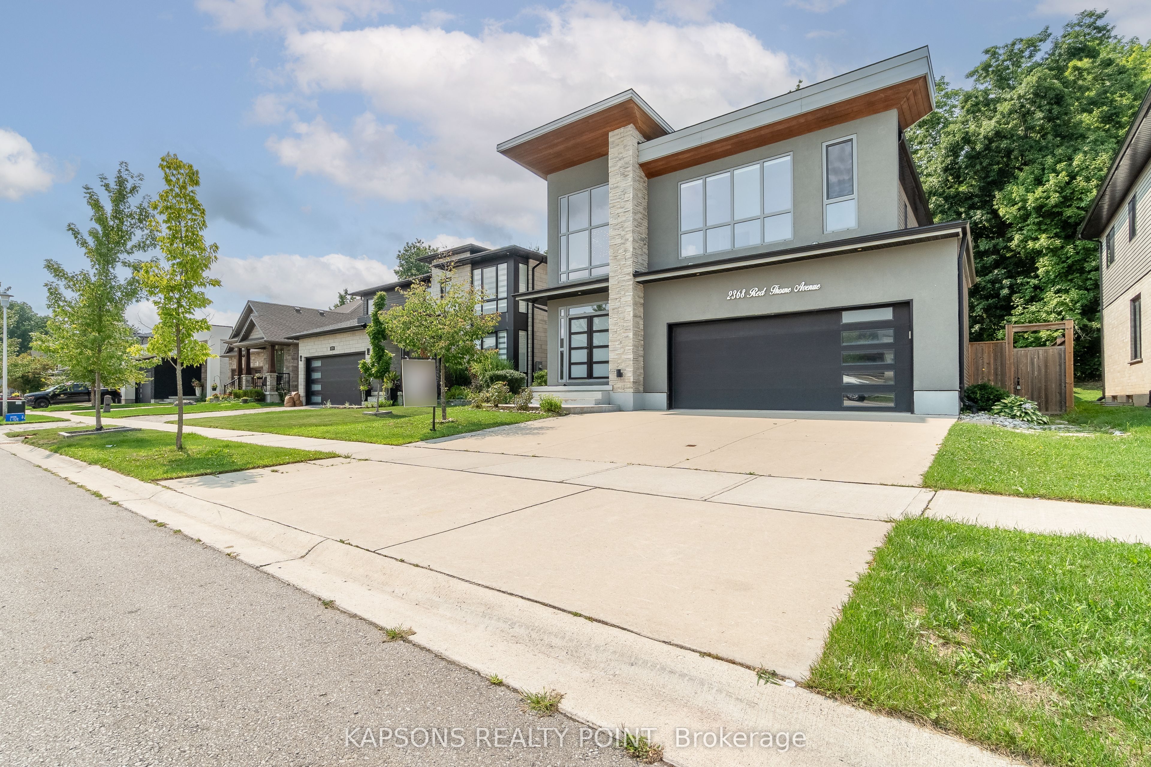 2368 Red Thorne Avenue Property Photo 1