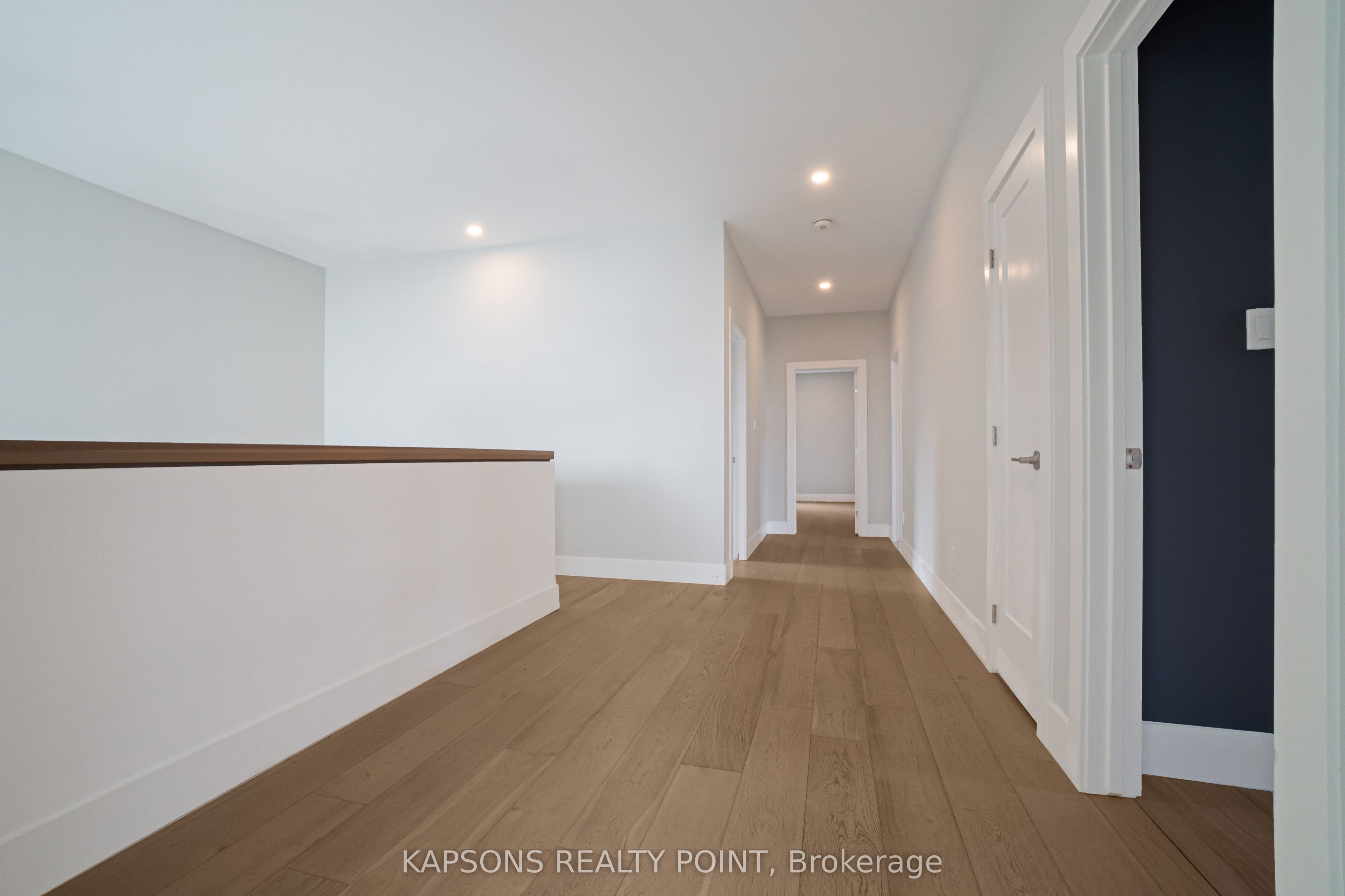 2368 Red Thorne Avenue Property Photo 20