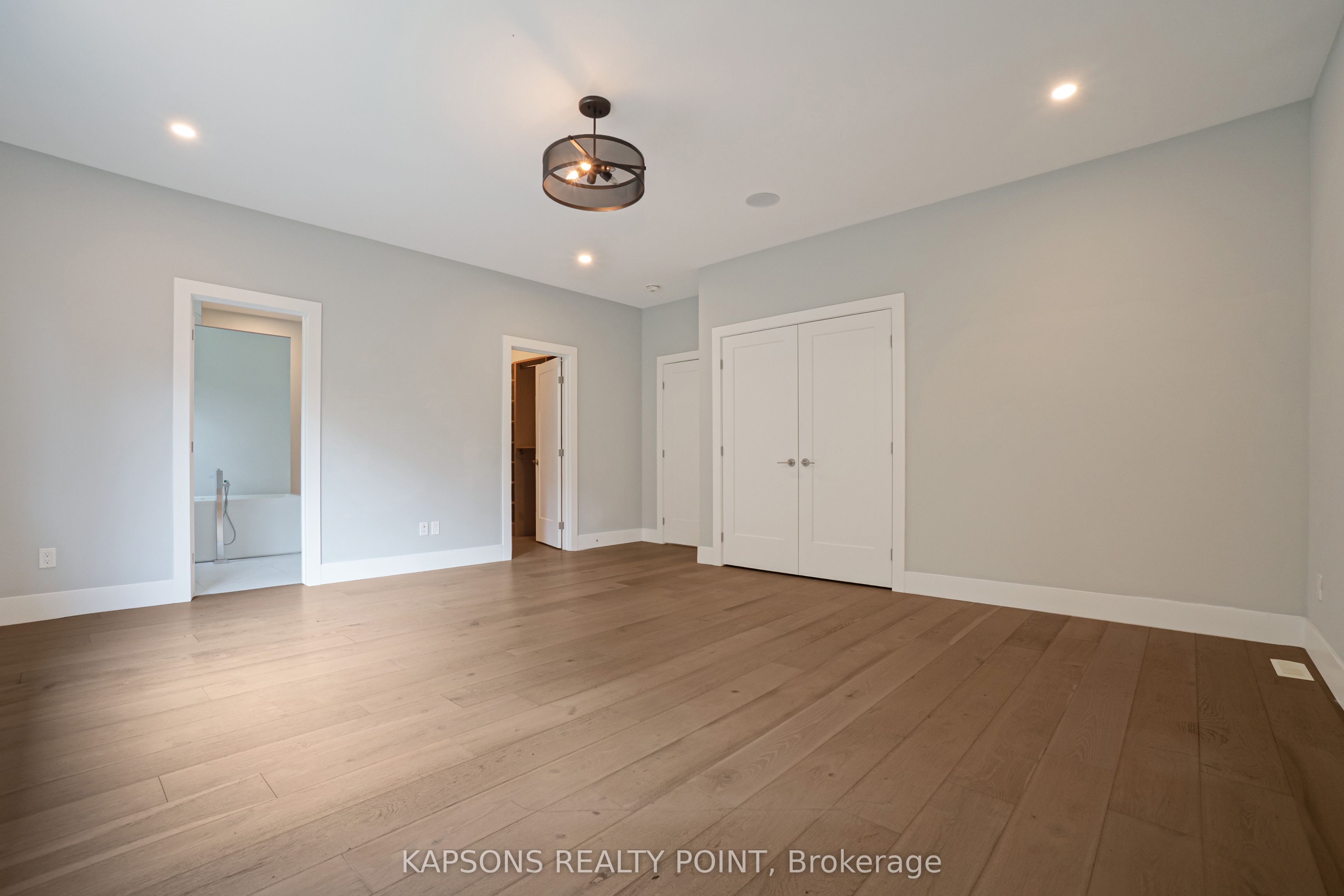 2368 Red Thorne Avenue Property Photo 23