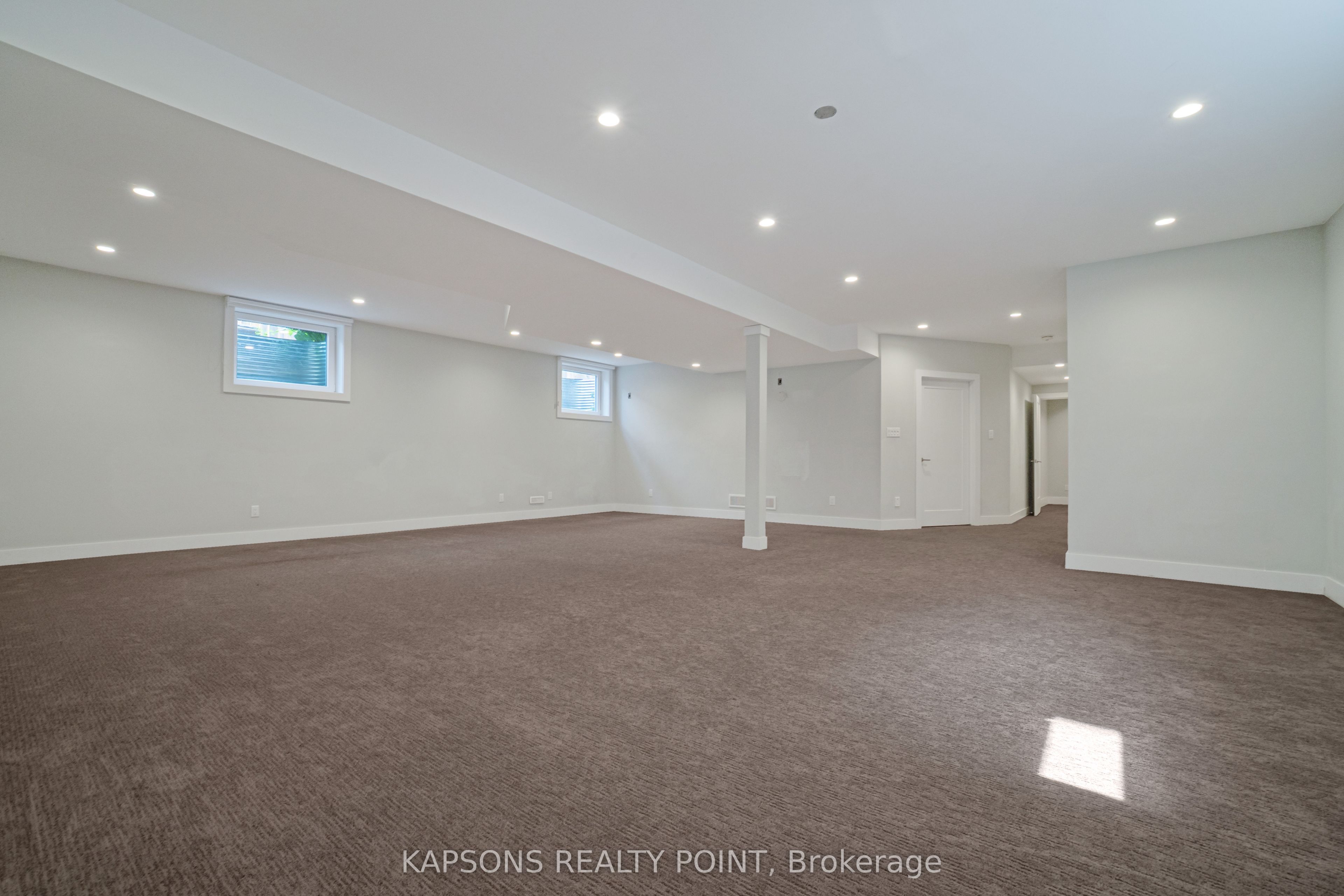 2368 Red Thorne Avenue Property Photo 33