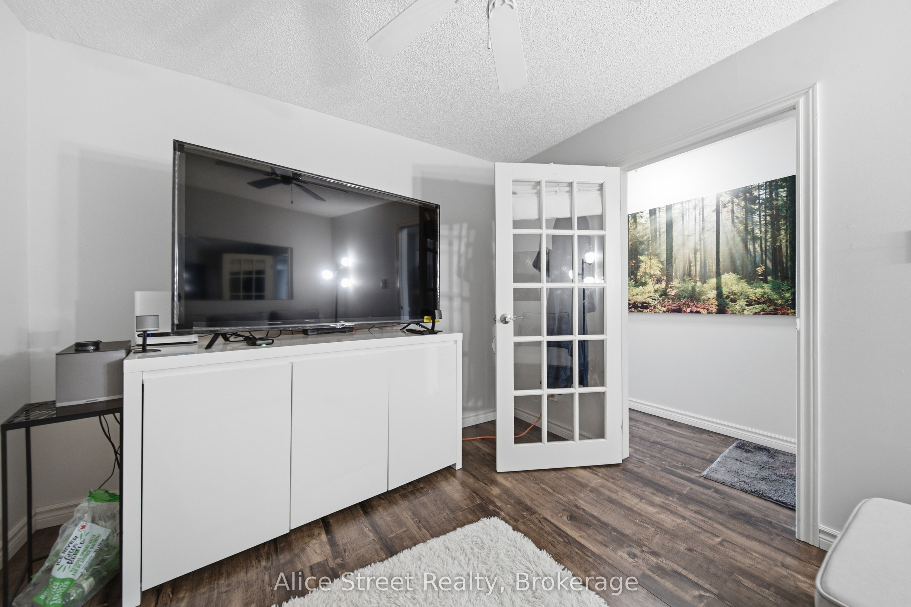 358 Waterloo Avenue 607 Property Photo 22