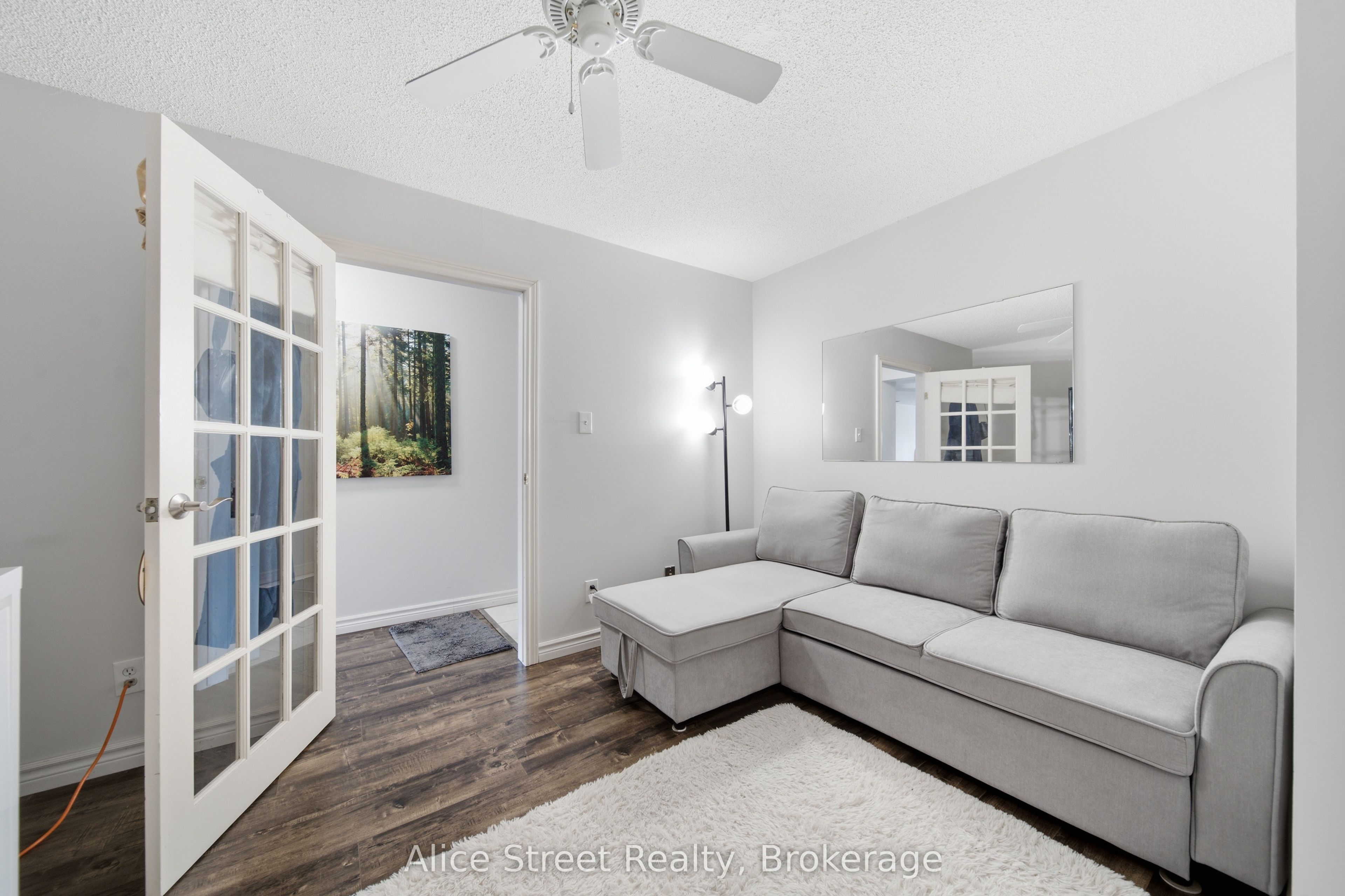358 Waterloo Avenue 607 Property Photo 23