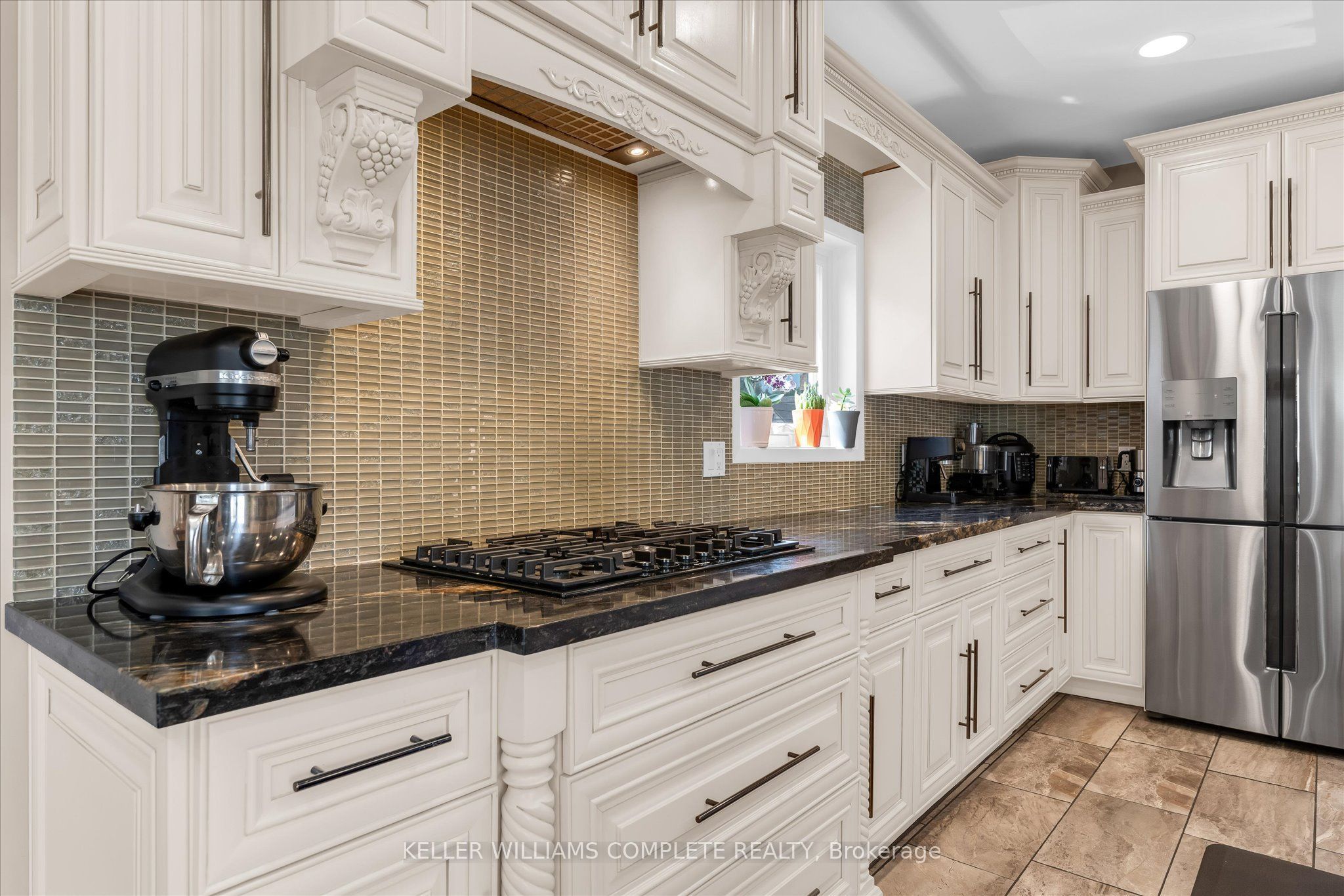 847 West 5th Street Property Photo 13