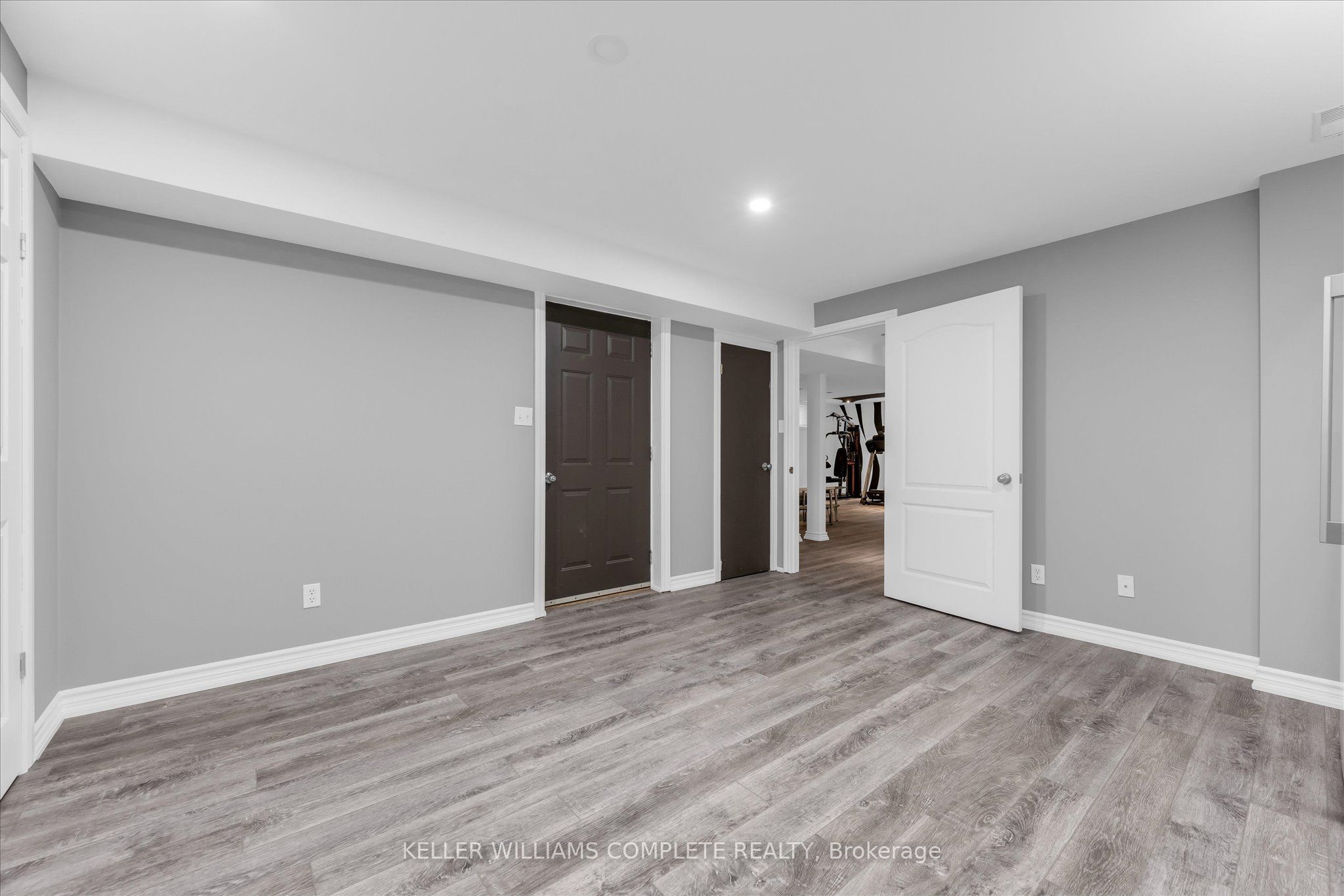 847 West 5th Street Property Photo 37