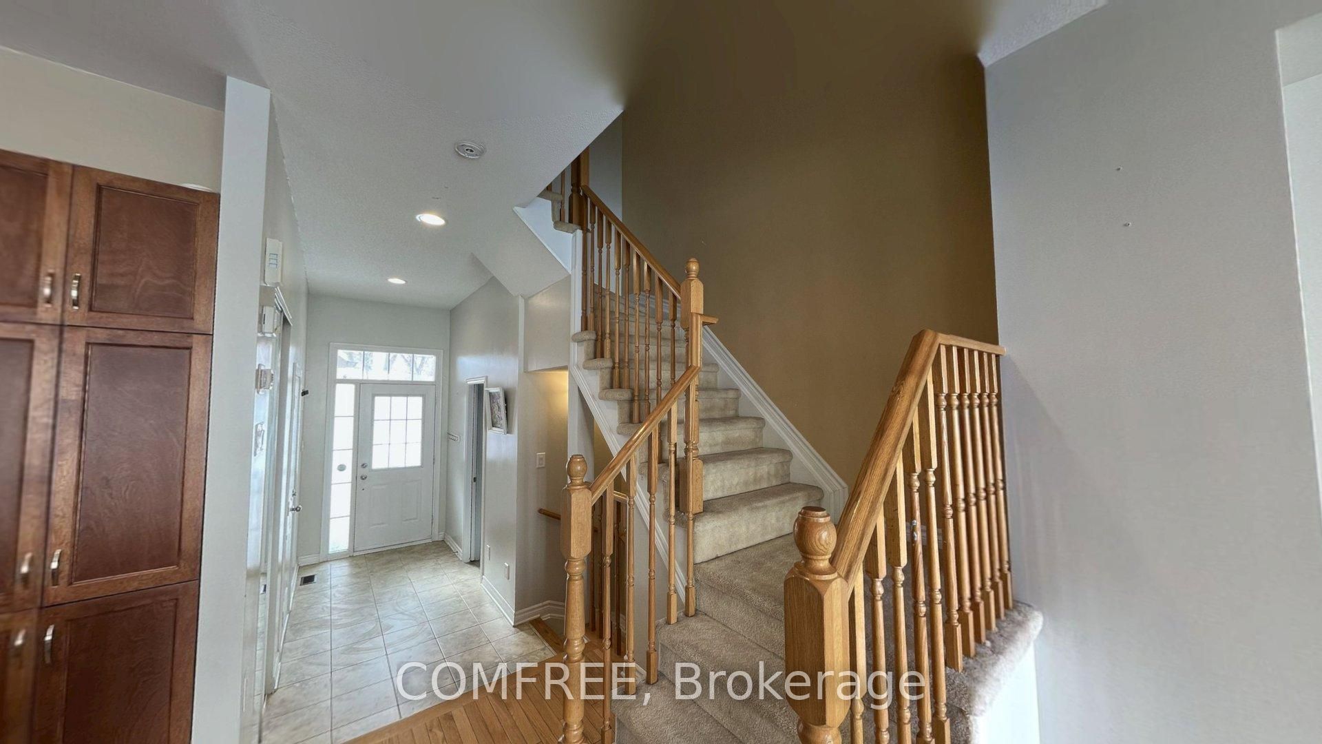294 Waymark Crescent Property Photo 12