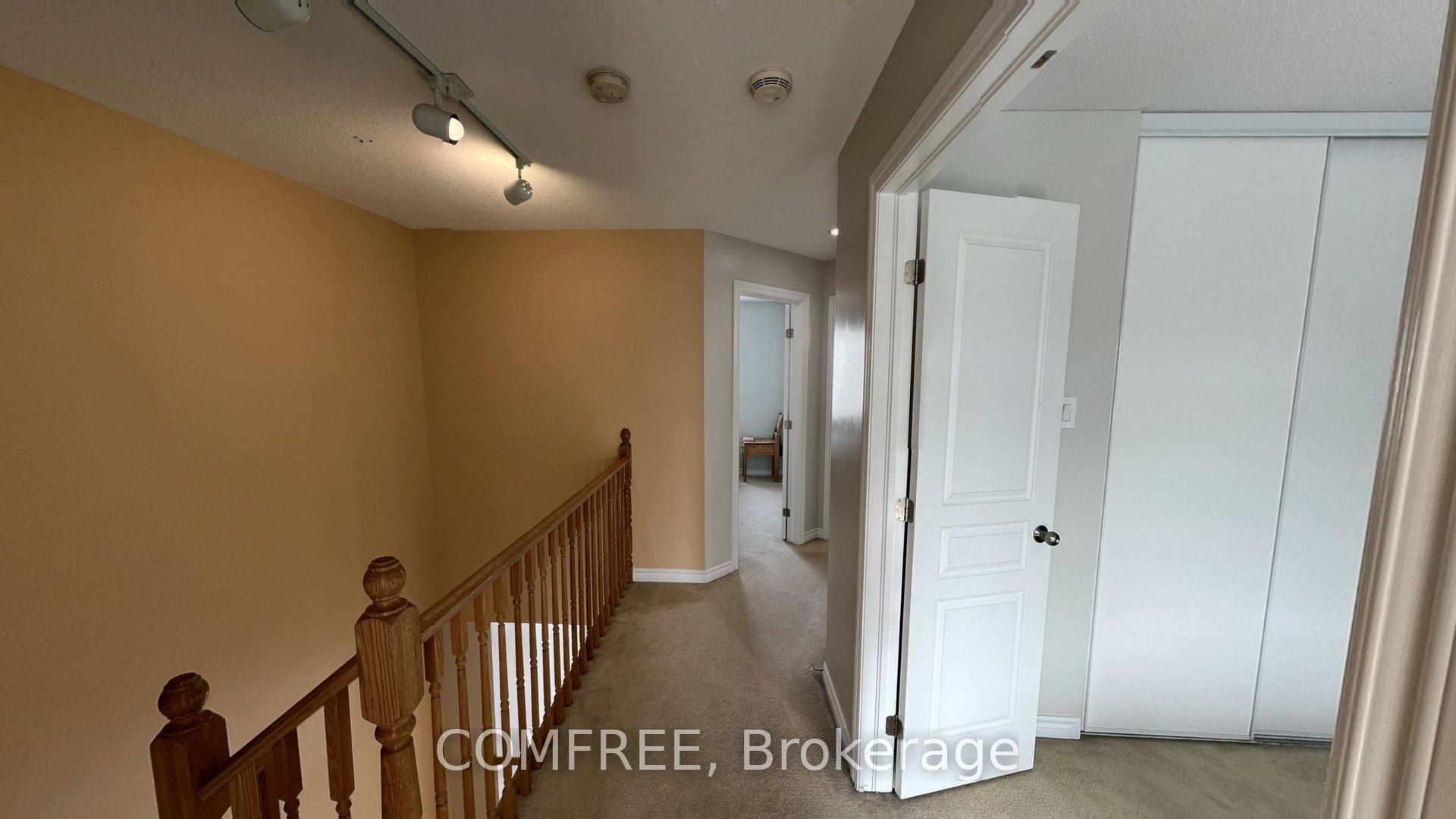 294 Waymark Crescent Property Photo 13