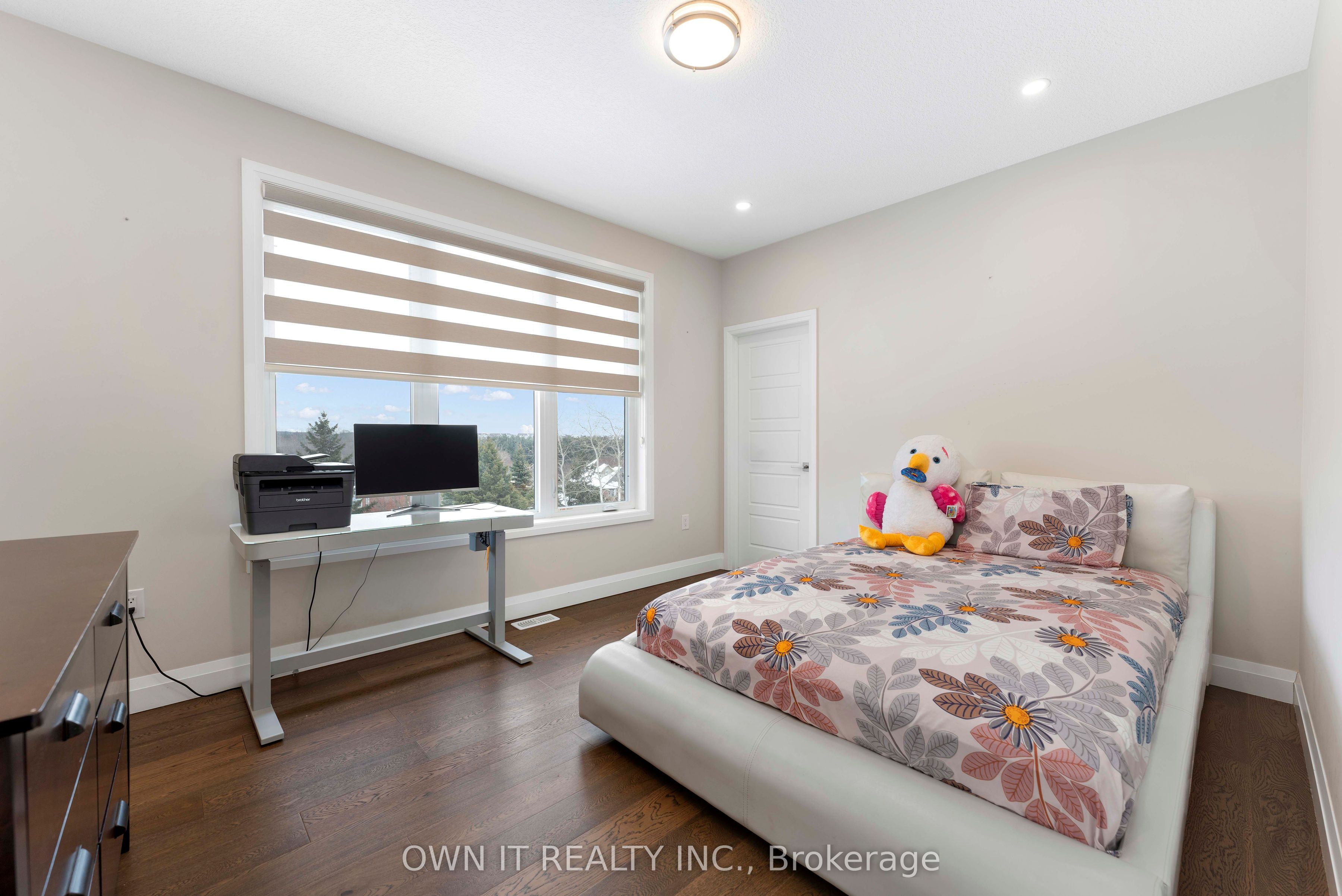 23 Yarl Place Property Photo 32