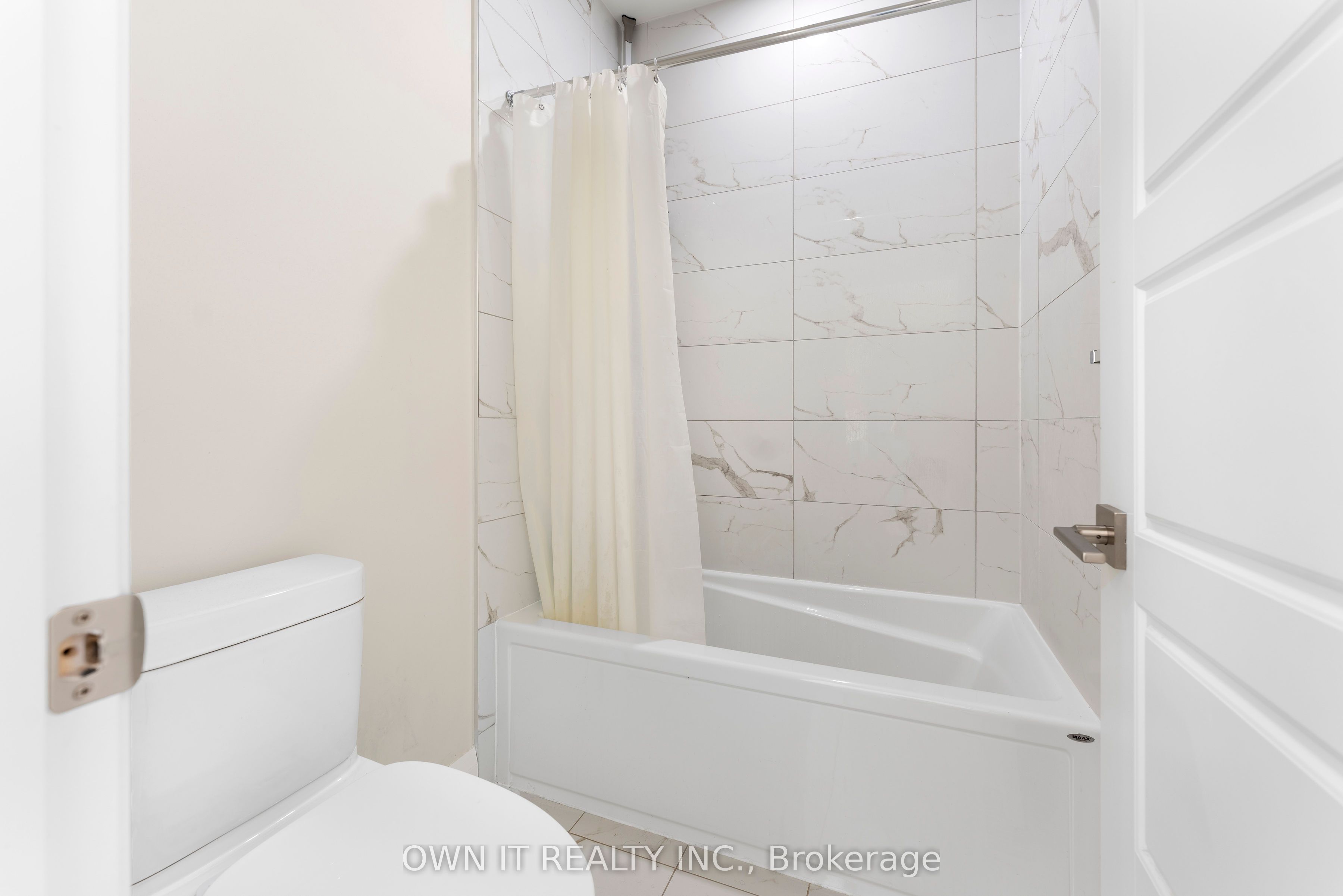 23 Yarl Place Property Photo 38