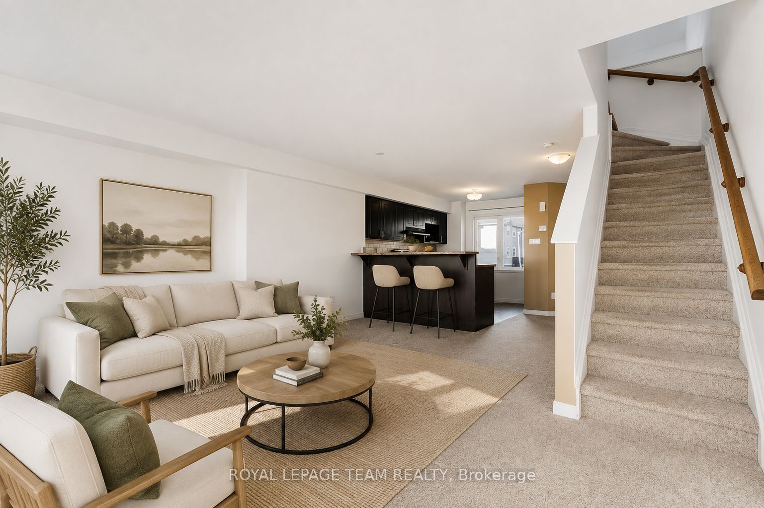 566 Simran Private Property Photo 11