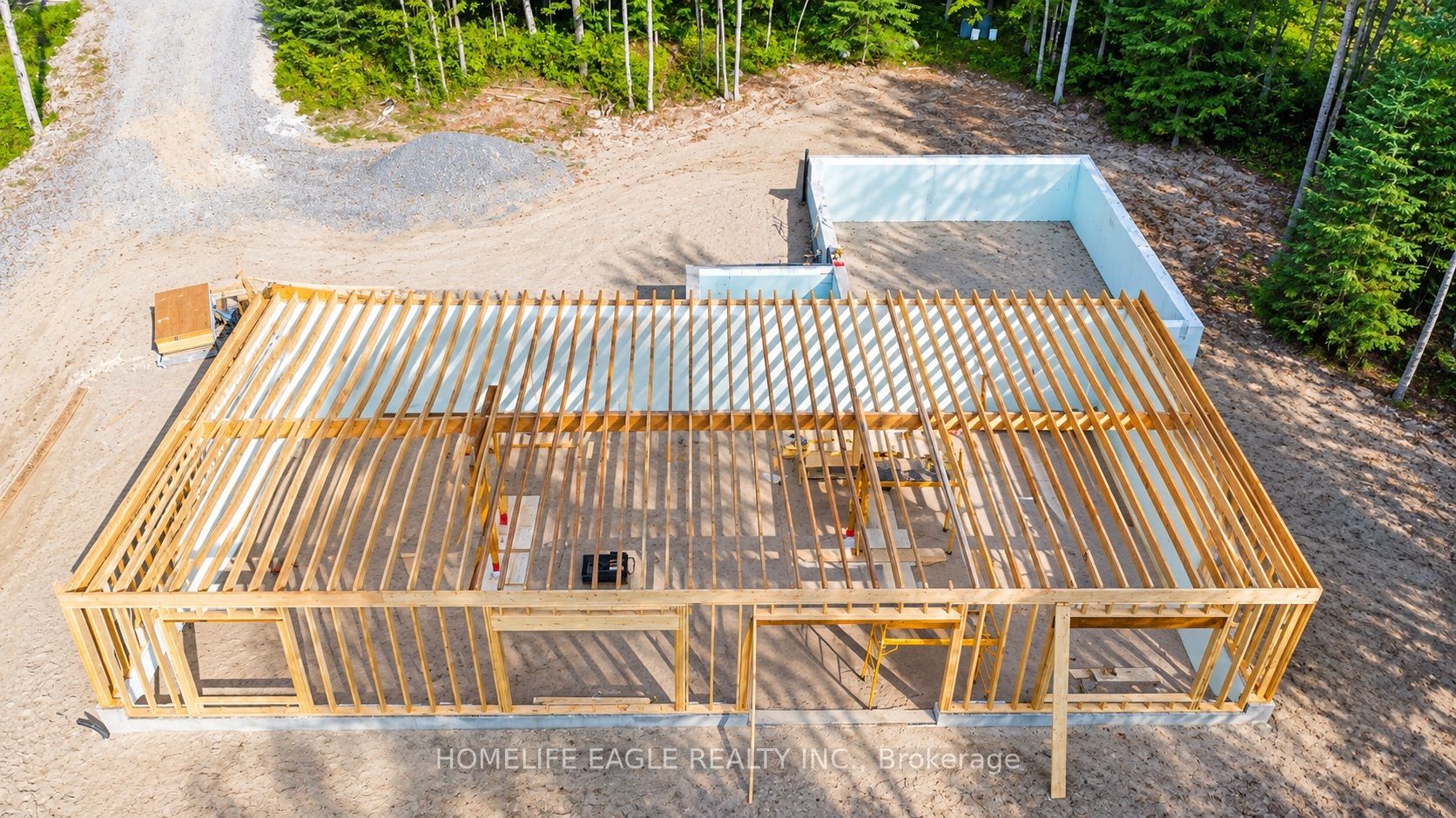 15 North Shore Drive Property Photo 6