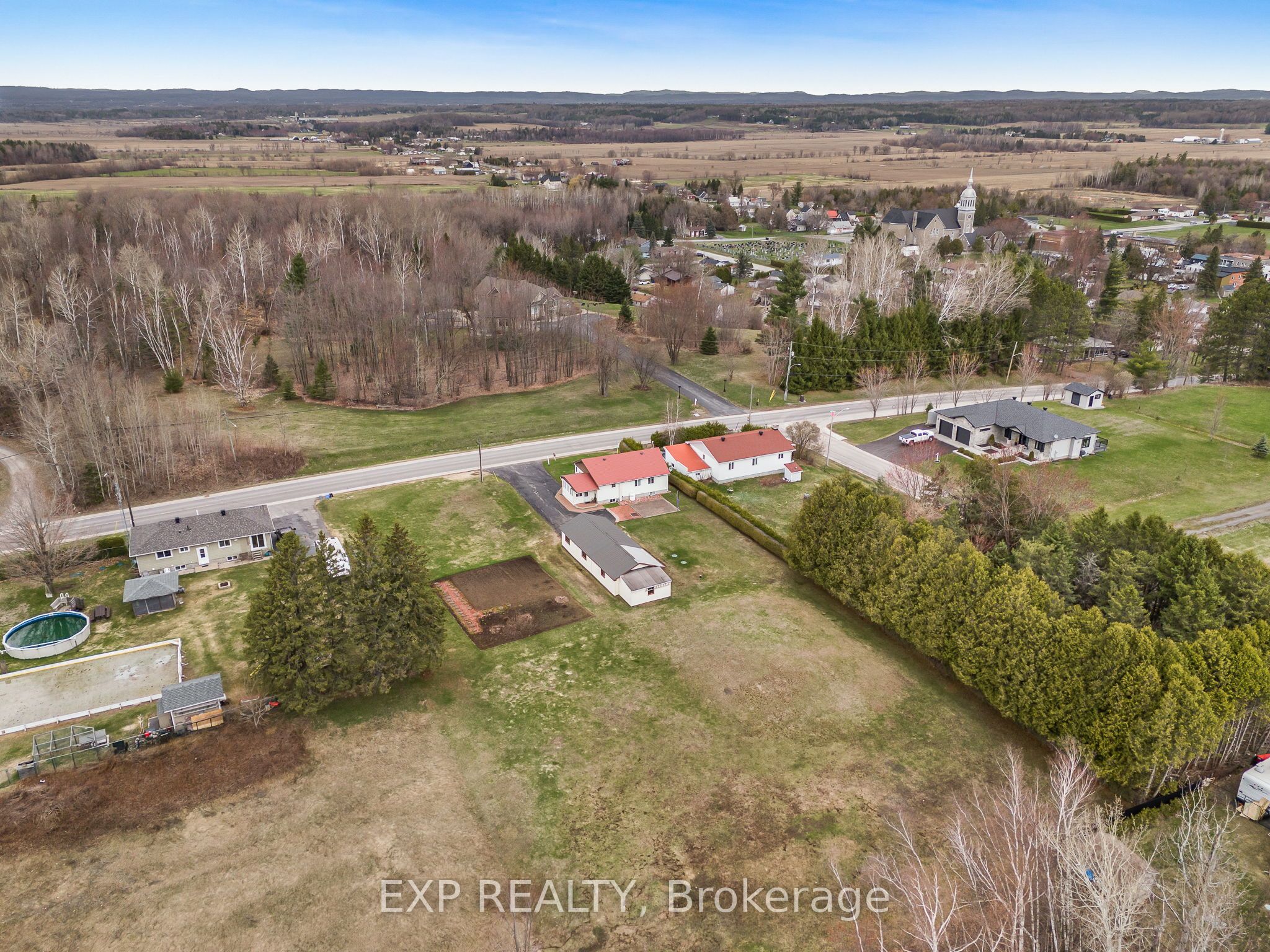 1776 Labonte Street Property Photo 13