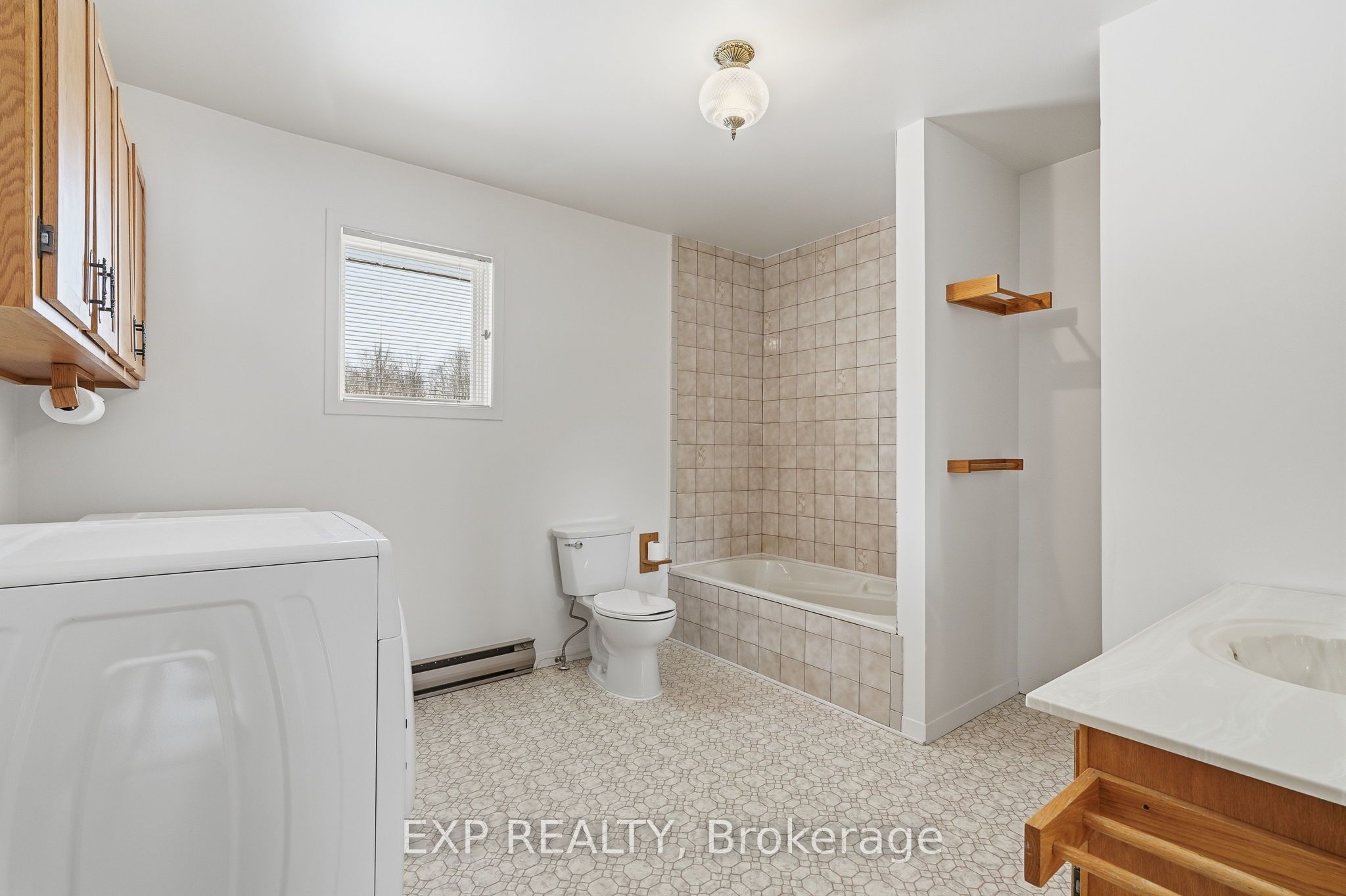 1776 Labonte Street Property Photo 21