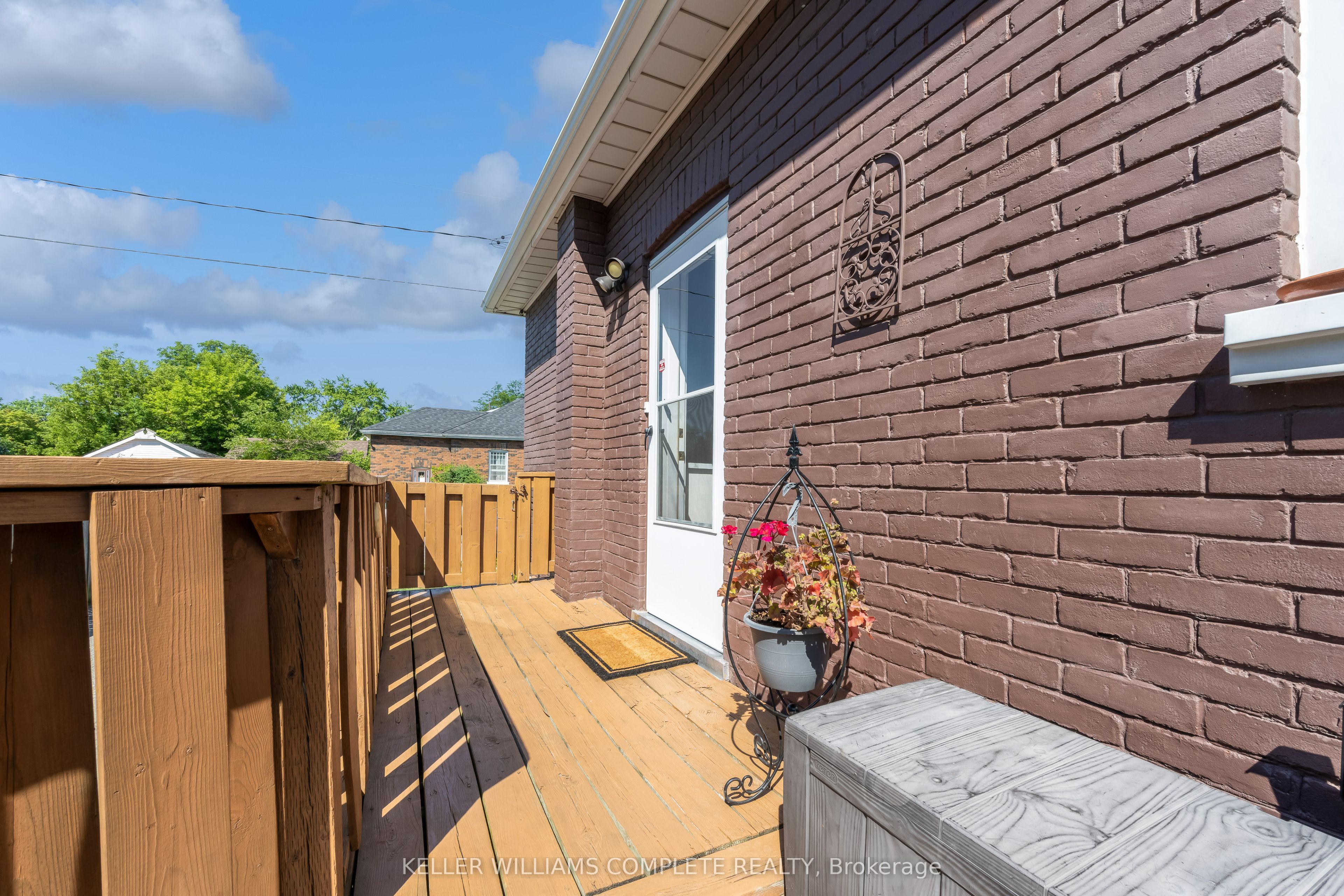 50 Strathcona Avenue Property Photo 26
