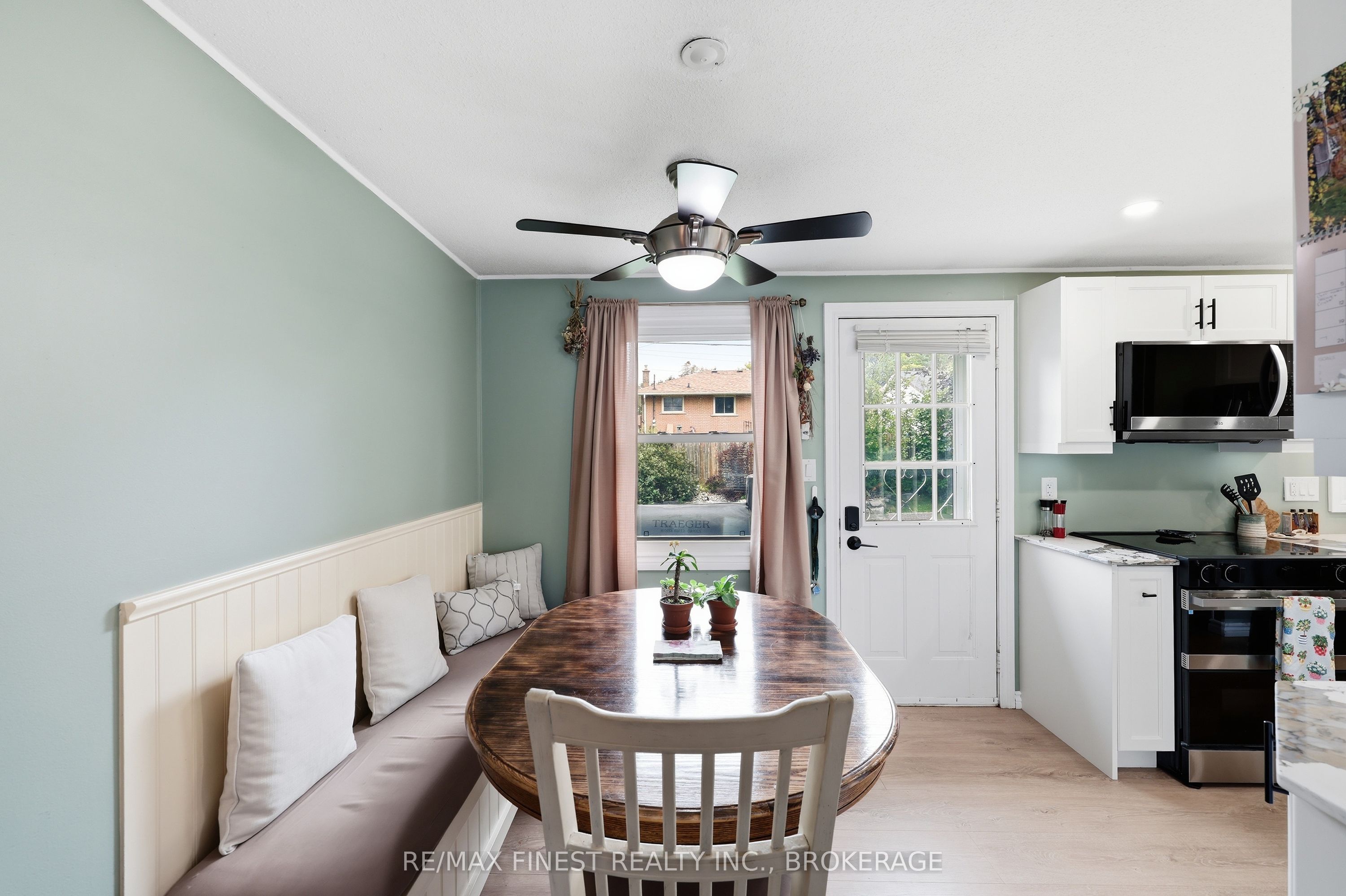 91 Cambridge Crescent Property Photo 11